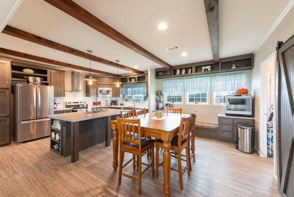 859 Ivy Switch Rd, Luling, TX 78648