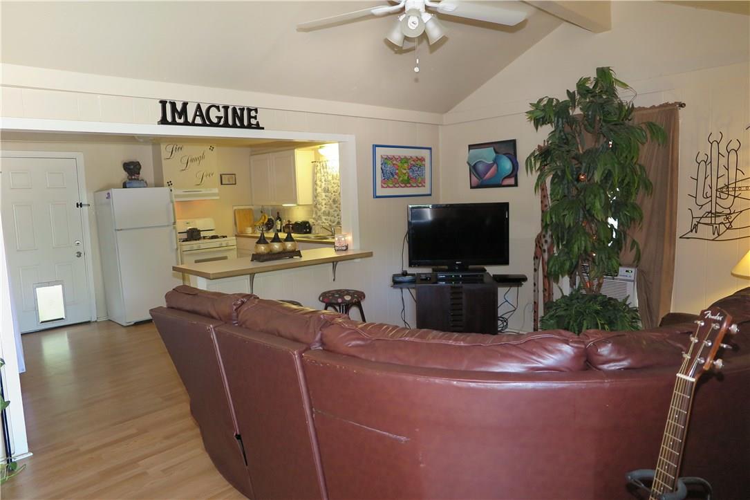 1310 S Pine St, Georgetown, TX 78626