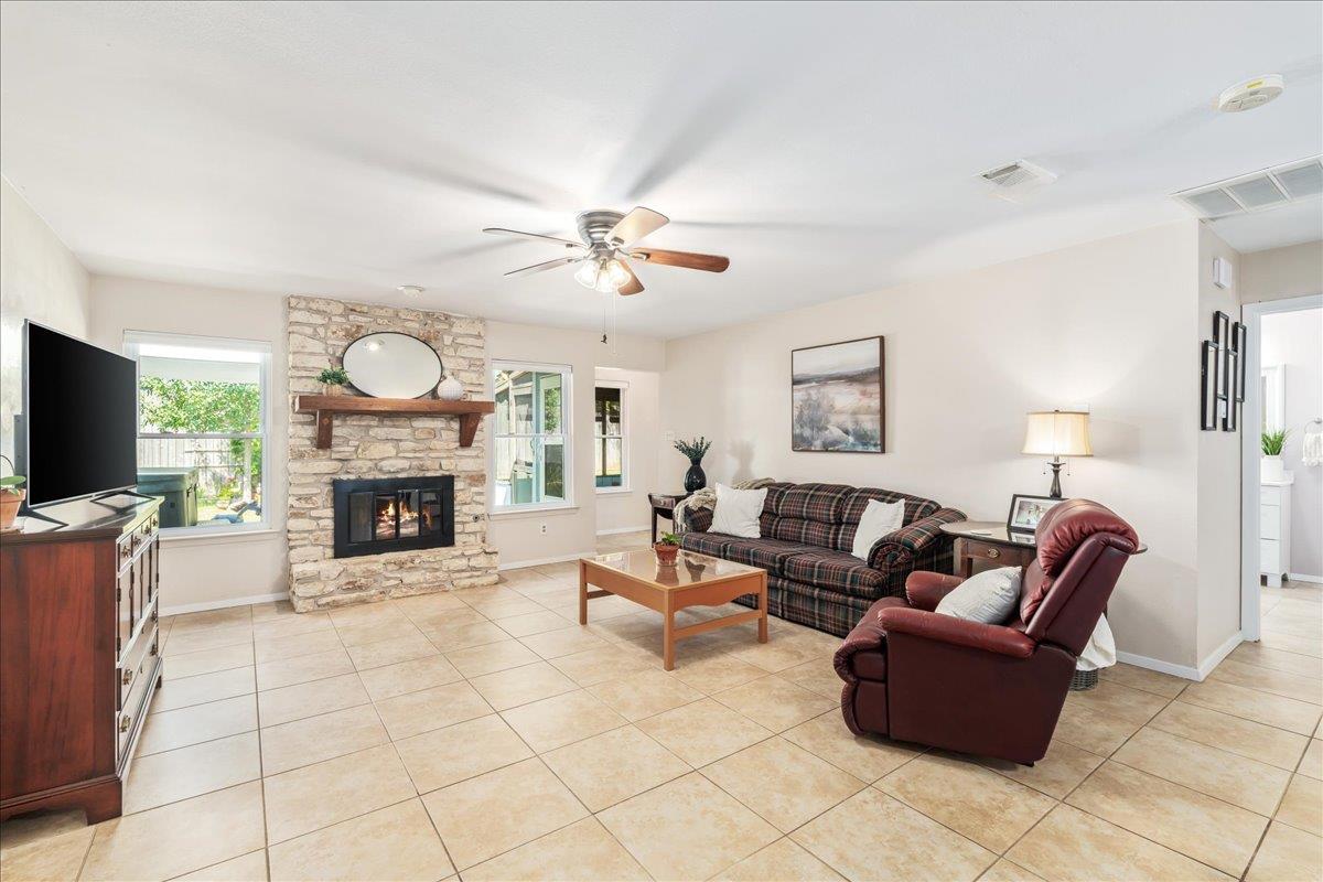 8100 Appomattox Dr, Austin, TX 78745