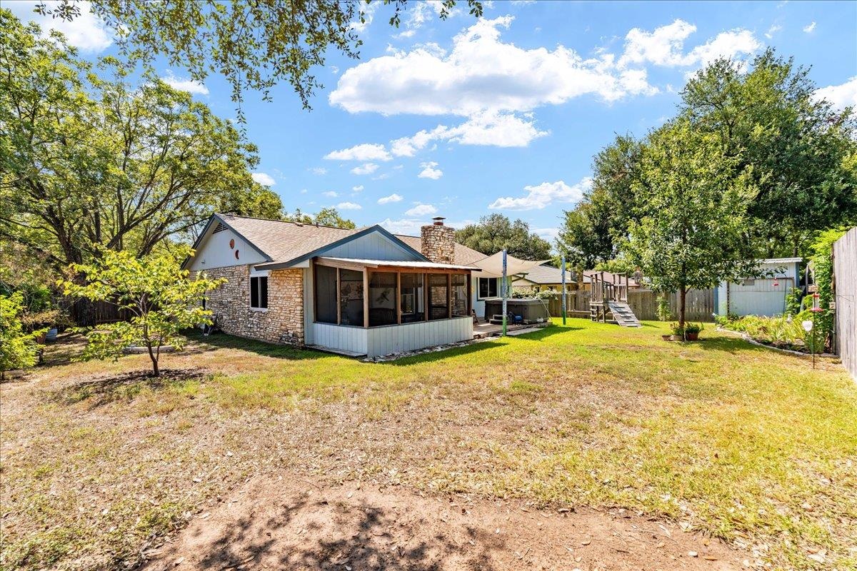 8100 Appomattox Dr, Austin, TX 78745