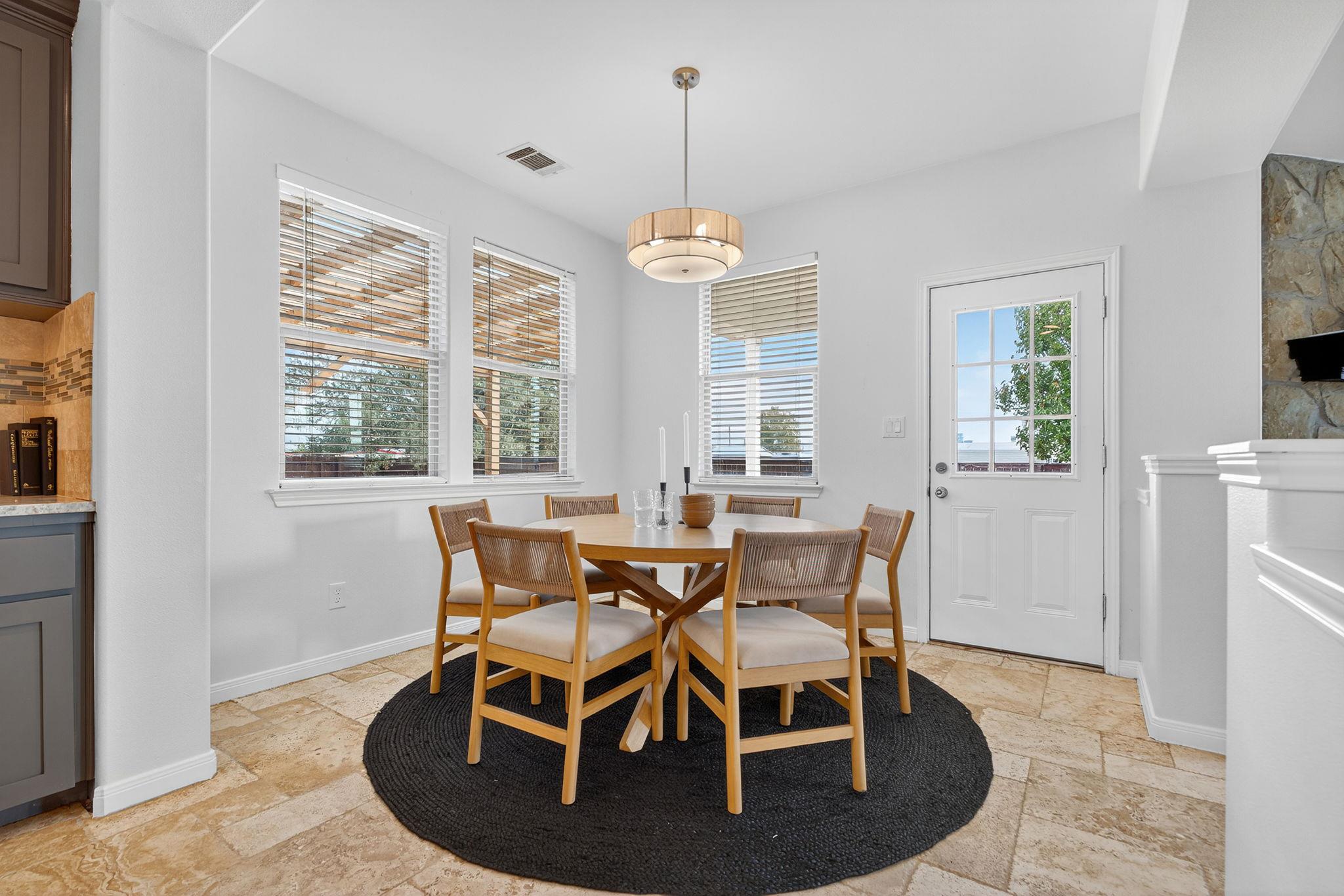 201 Seminole Rd, Leander, TX 78641