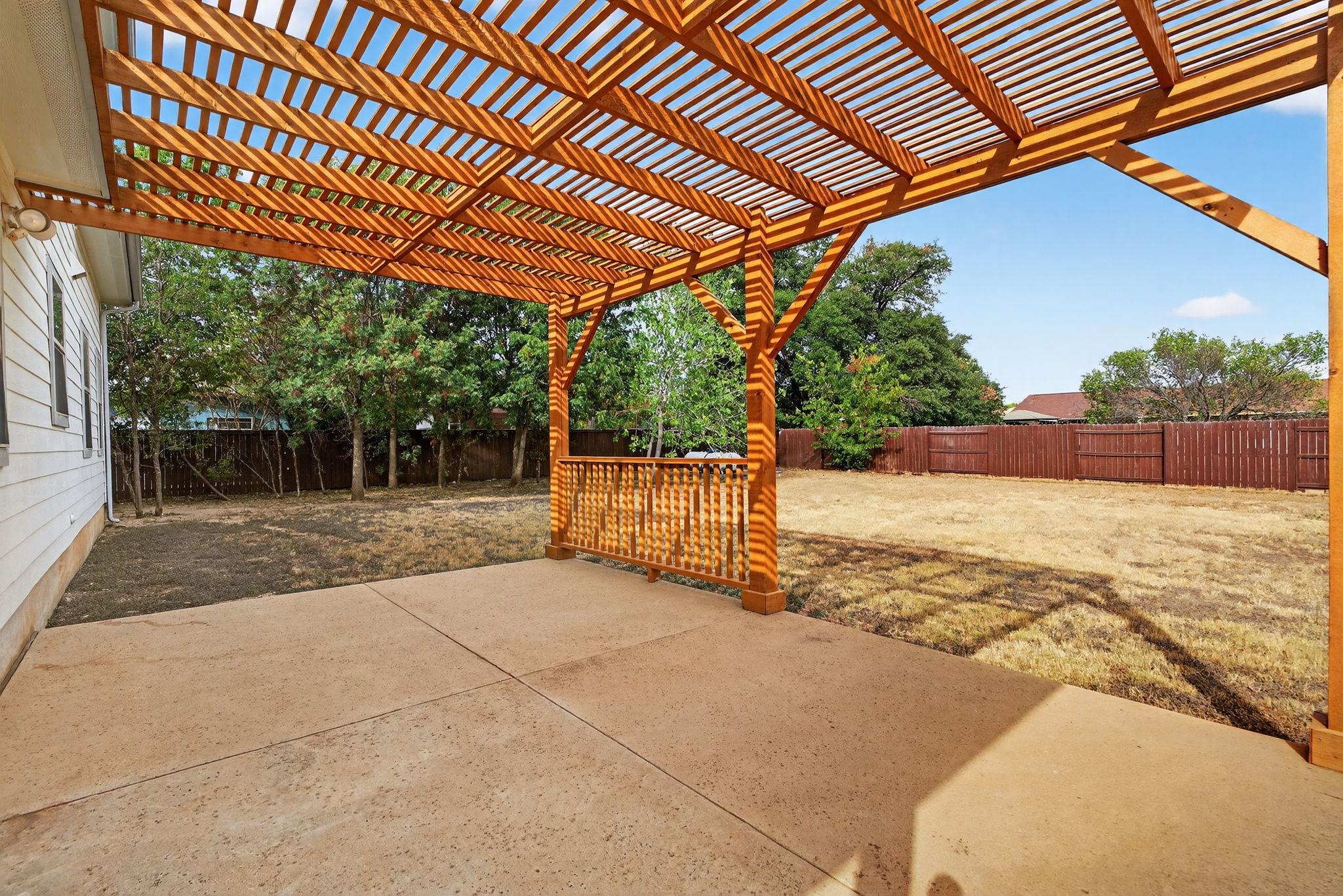 201 Seminole Rd, Leander, TX 78641