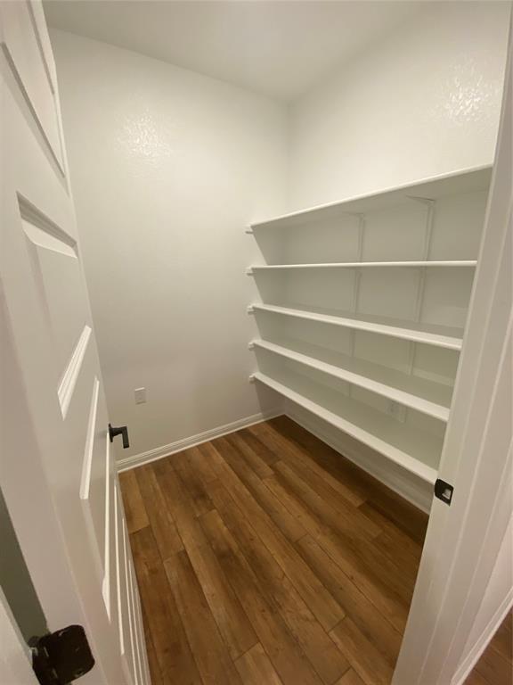 1012 Olinda Ct, Liberty Hill, TX 78642