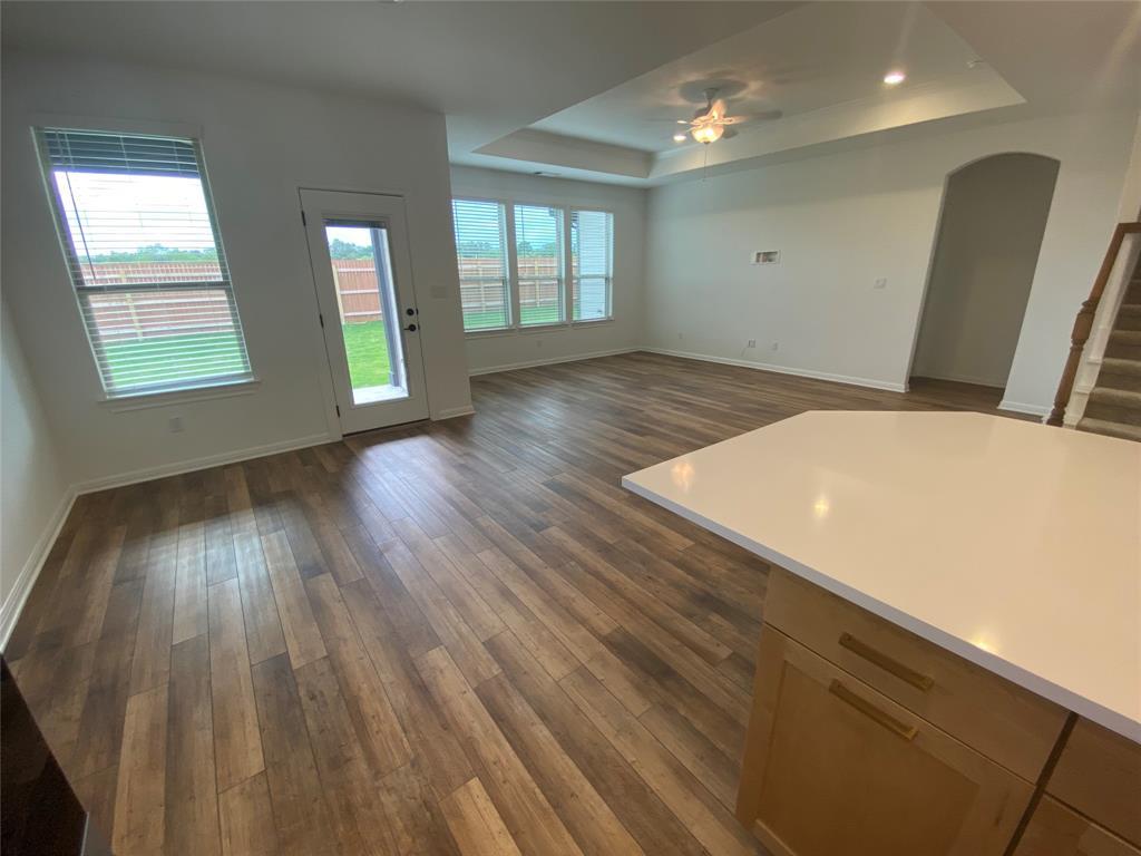 1012 Olinda Ct, Liberty Hill, TX 78642