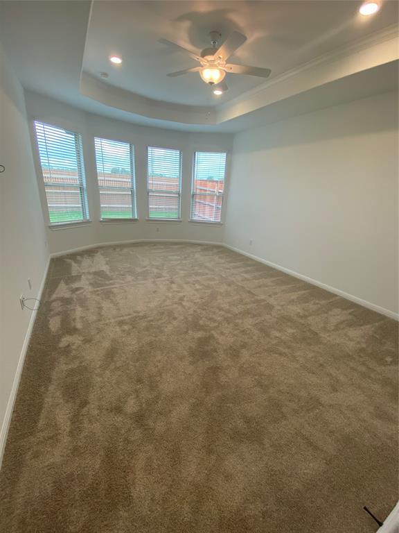 1012 Olinda Ct, Liberty Hill, TX 78642