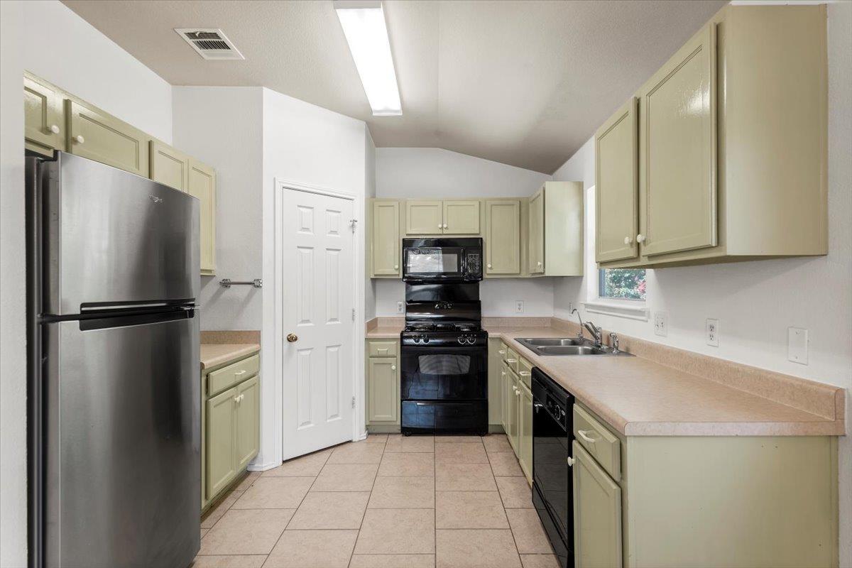 2721 Breezy Point Cv, Round Rock, TX 78665