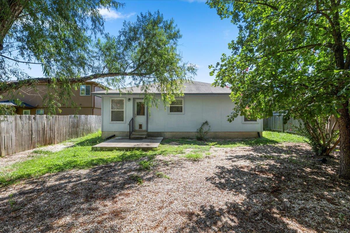 2721 Breezy Point Cv, Round Rock, TX 78665