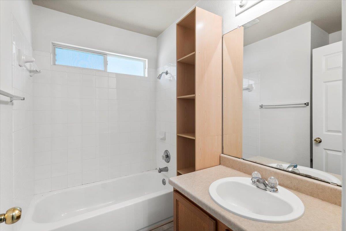 2721 Breezy Point Cv, Round Rock, TX 78665