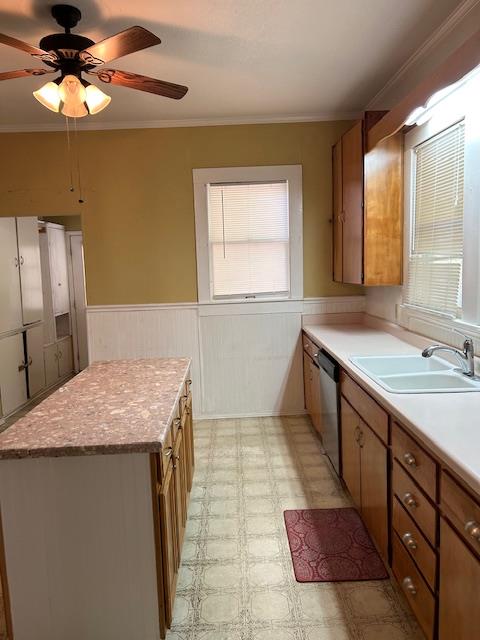 413 Fowzer St, Taylor, TX 76574