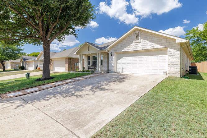 213 Chandler Crossing Trl, Round Rock, TX 78665