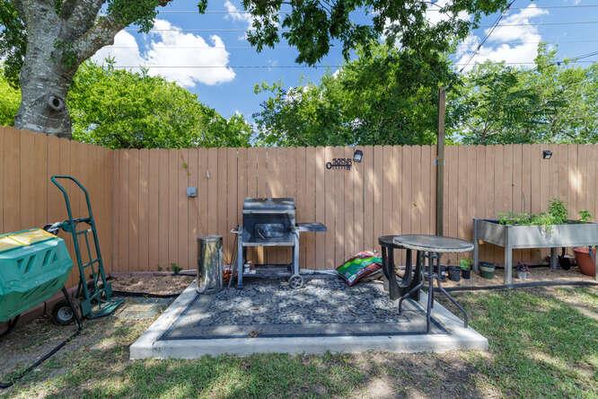 213 Chandler Crossing Trl, Round Rock, TX 78665