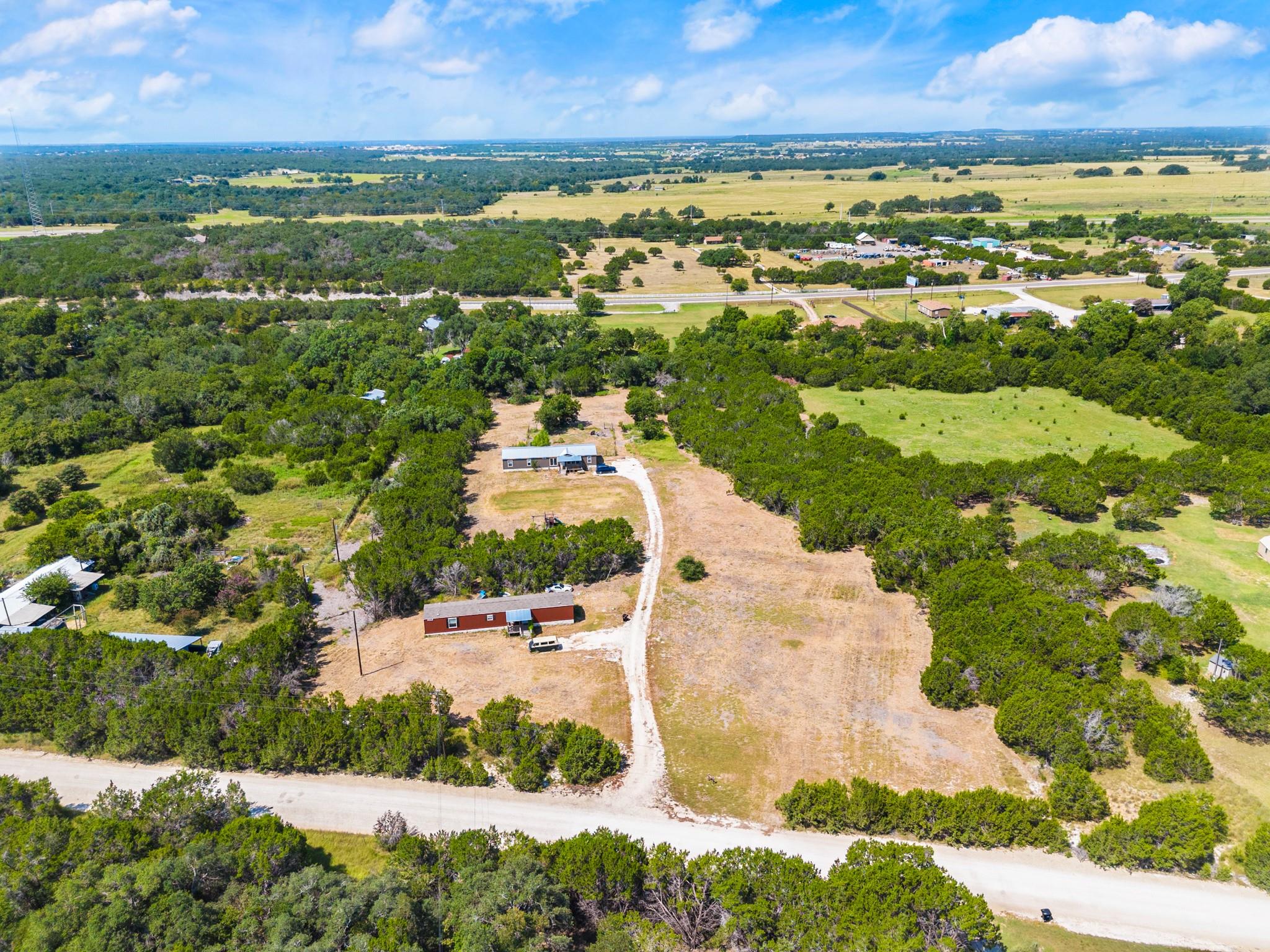 755 Pecan Br, Florence, TX 76527