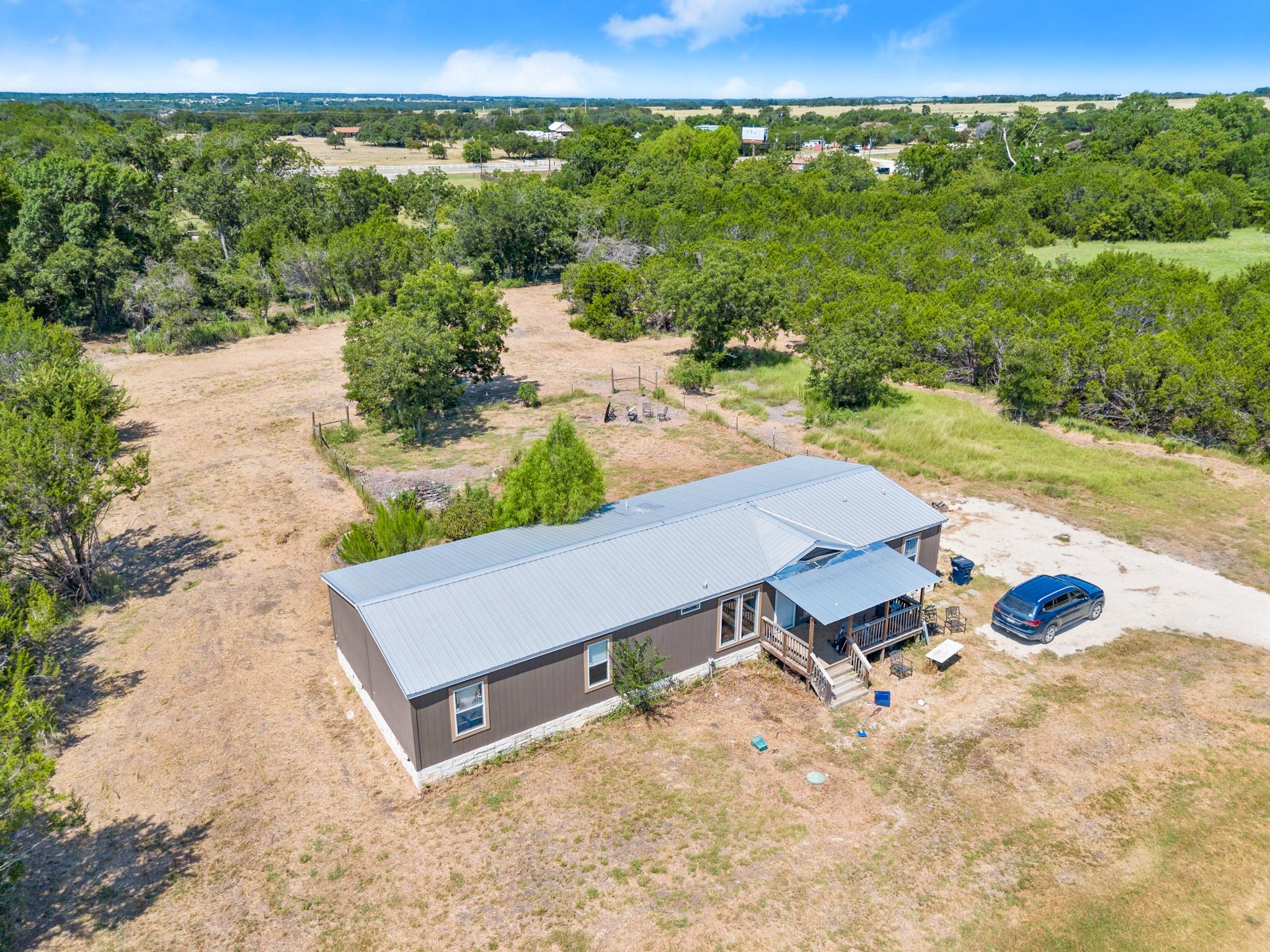 755 Pecan Br, Florence, TX 76527