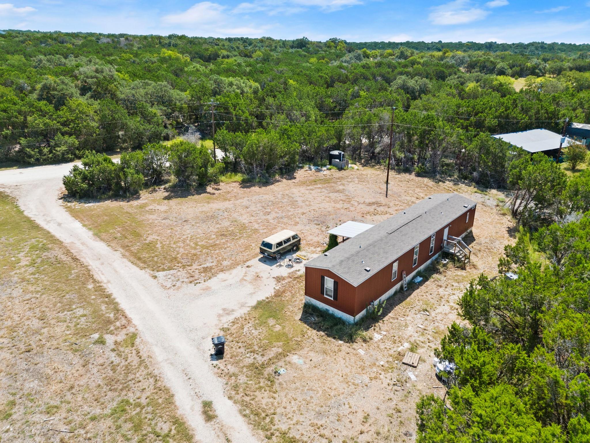 755 Pecan Br, Florence, TX 76527