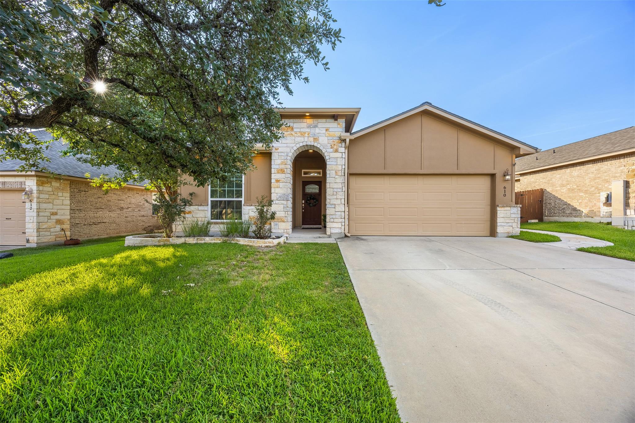 610 Algerita Dr, Georgetown, TX 78628