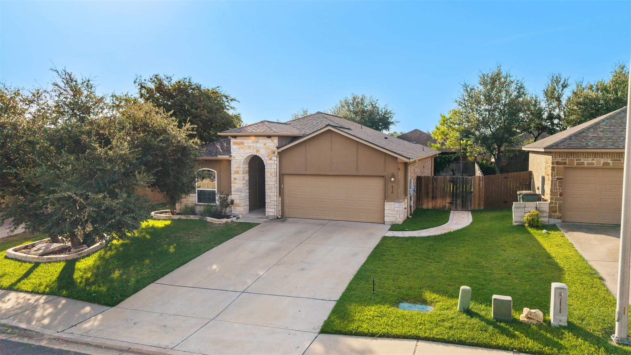 610 Algerita Dr, Georgetown, TX 78628
