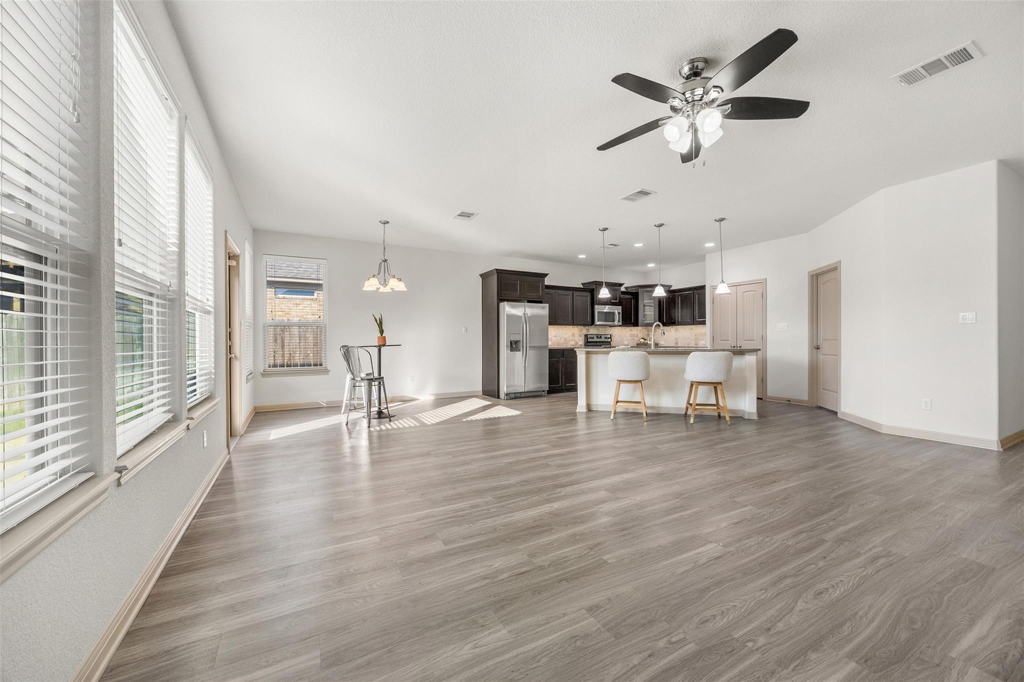 610 Algerita Dr, Georgetown, TX 78628