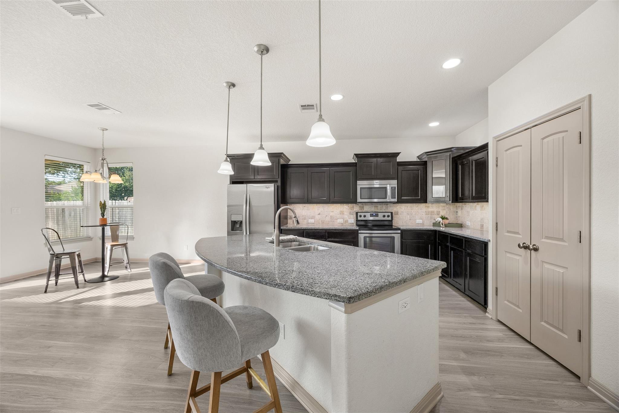 610 Algerita Dr, Georgetown, TX 78628