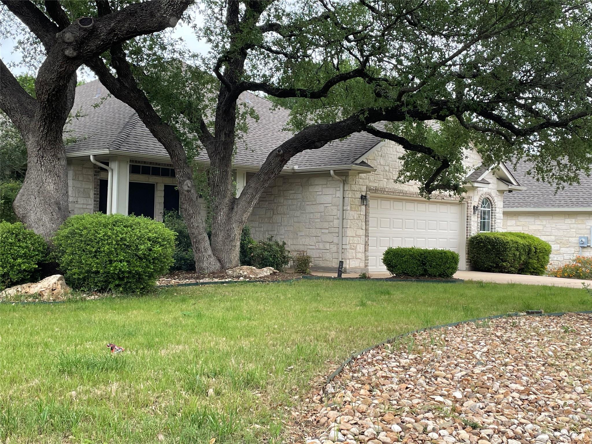 120 W Brazos Dr, Georgetown, TX 78628