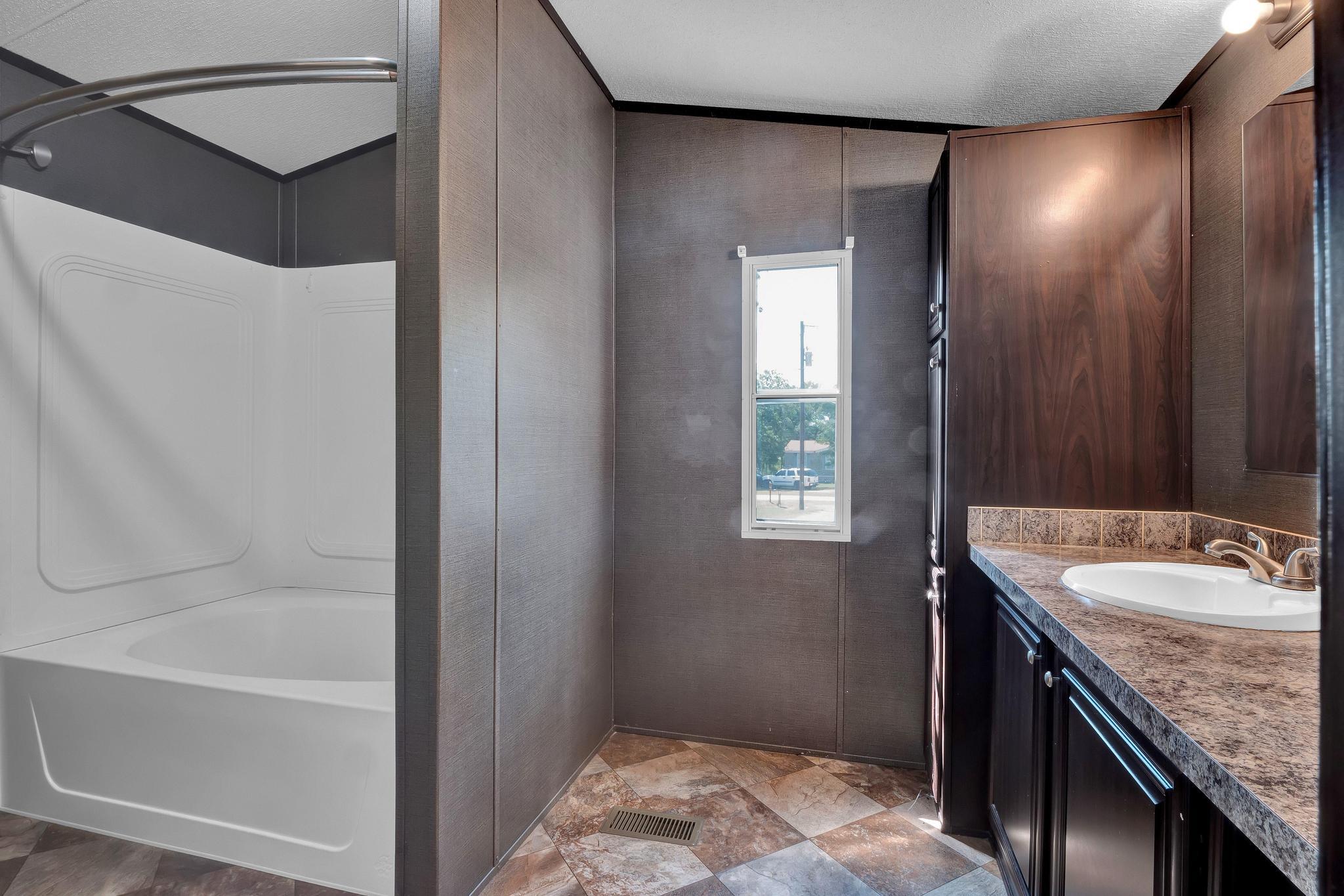 110 Swift Ln, Bastrop, TX 78602