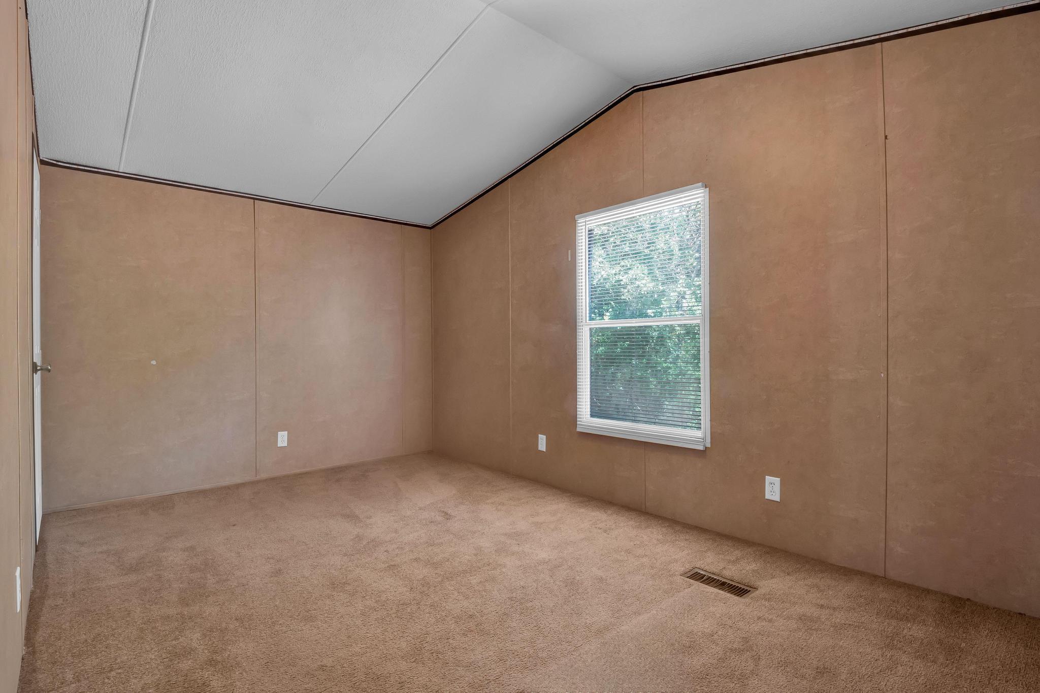 110 Swift Ln, Bastrop, TX 78602