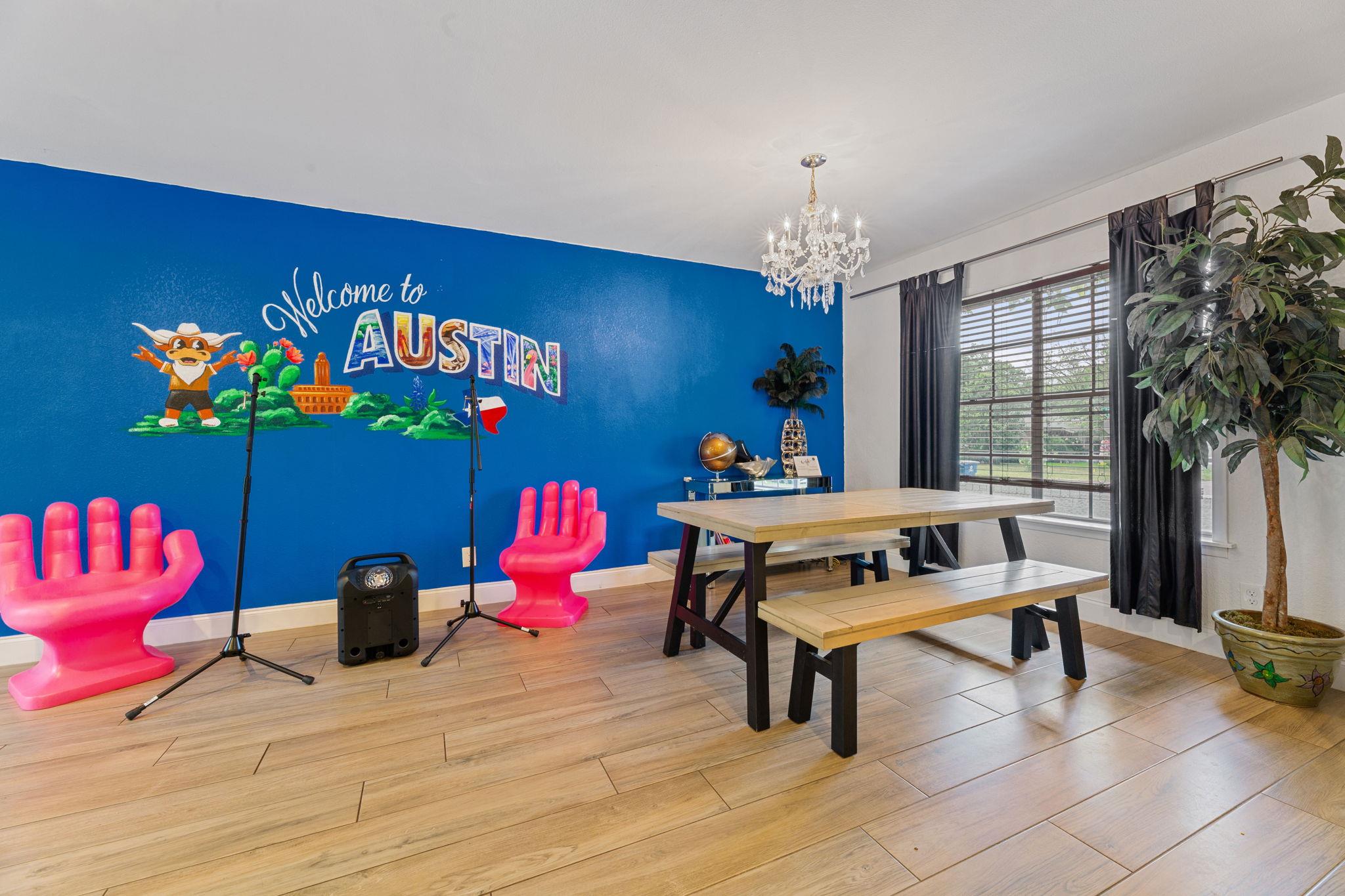 201 FAIRLANE Dr, Round Rock, TX 78664