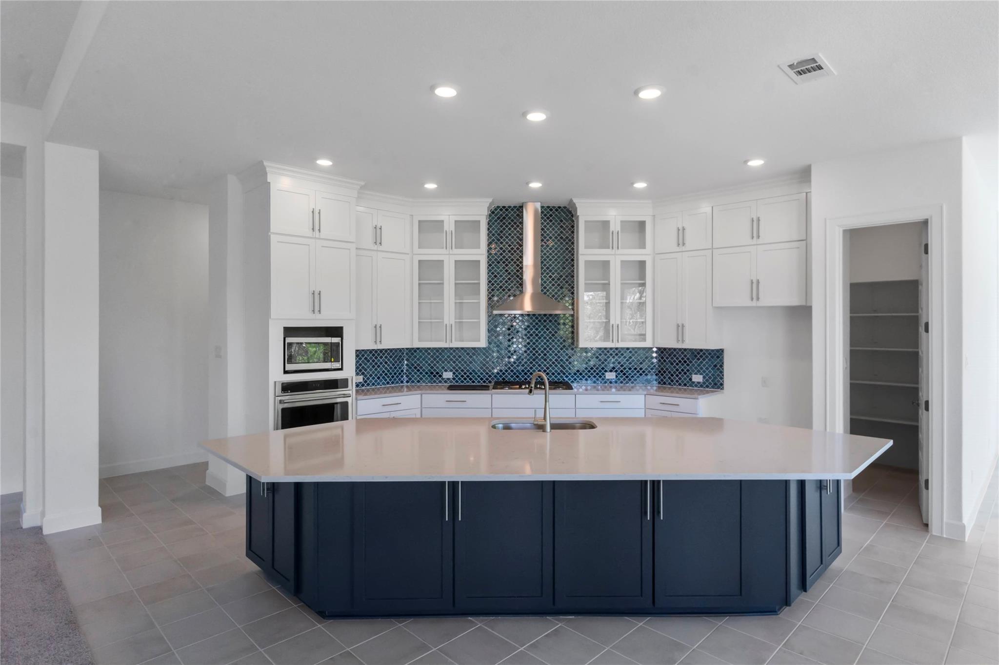 405 Ocate Mesa Trl, Liberty Hill, TX 78642