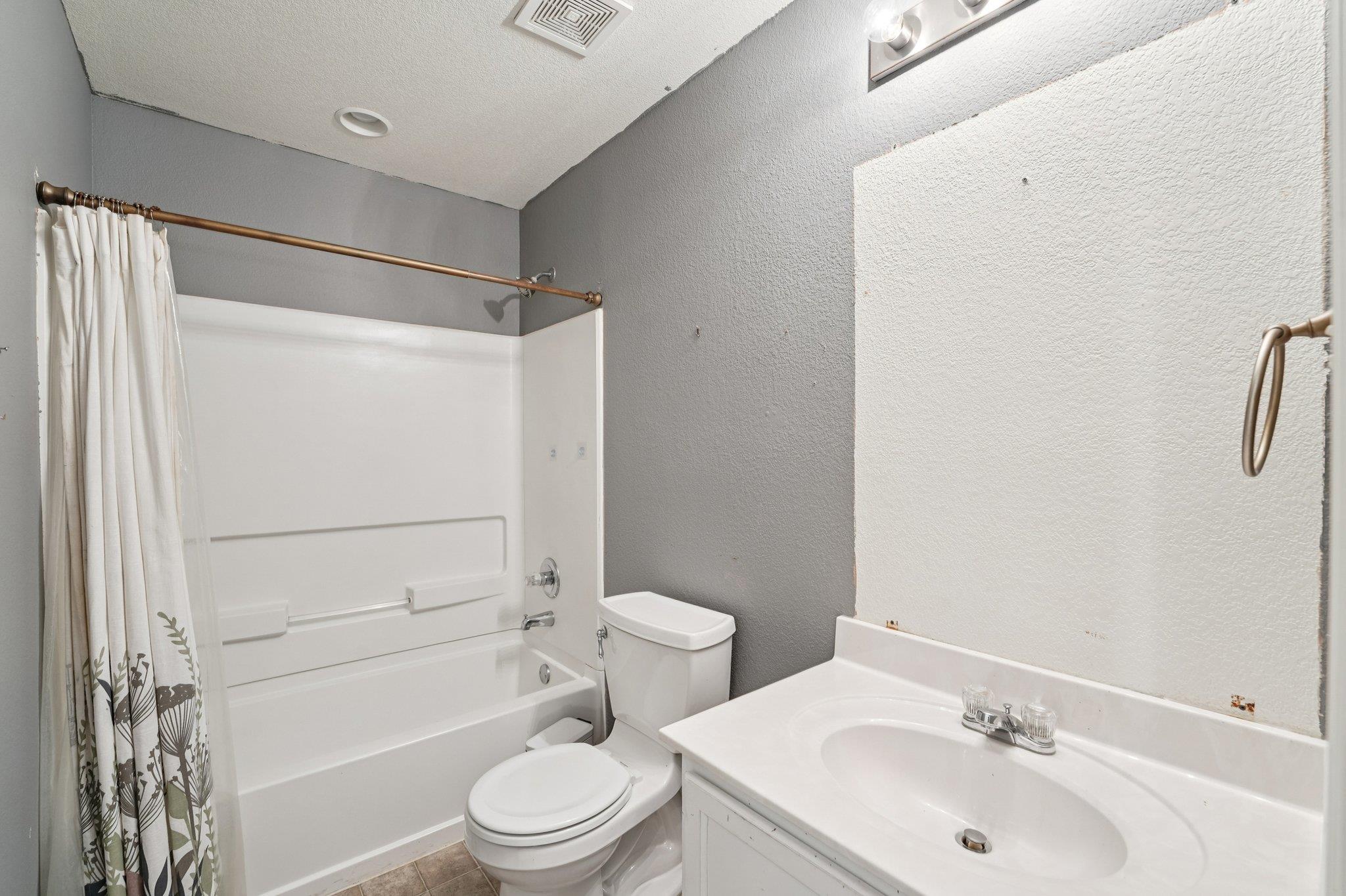 526 Clover Flat Rd, Cedar Park, TX 78613