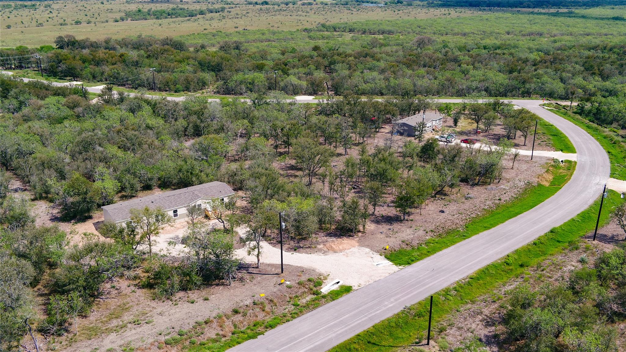 123 Baylen Clifton Ln, Lockhart, TX 78644