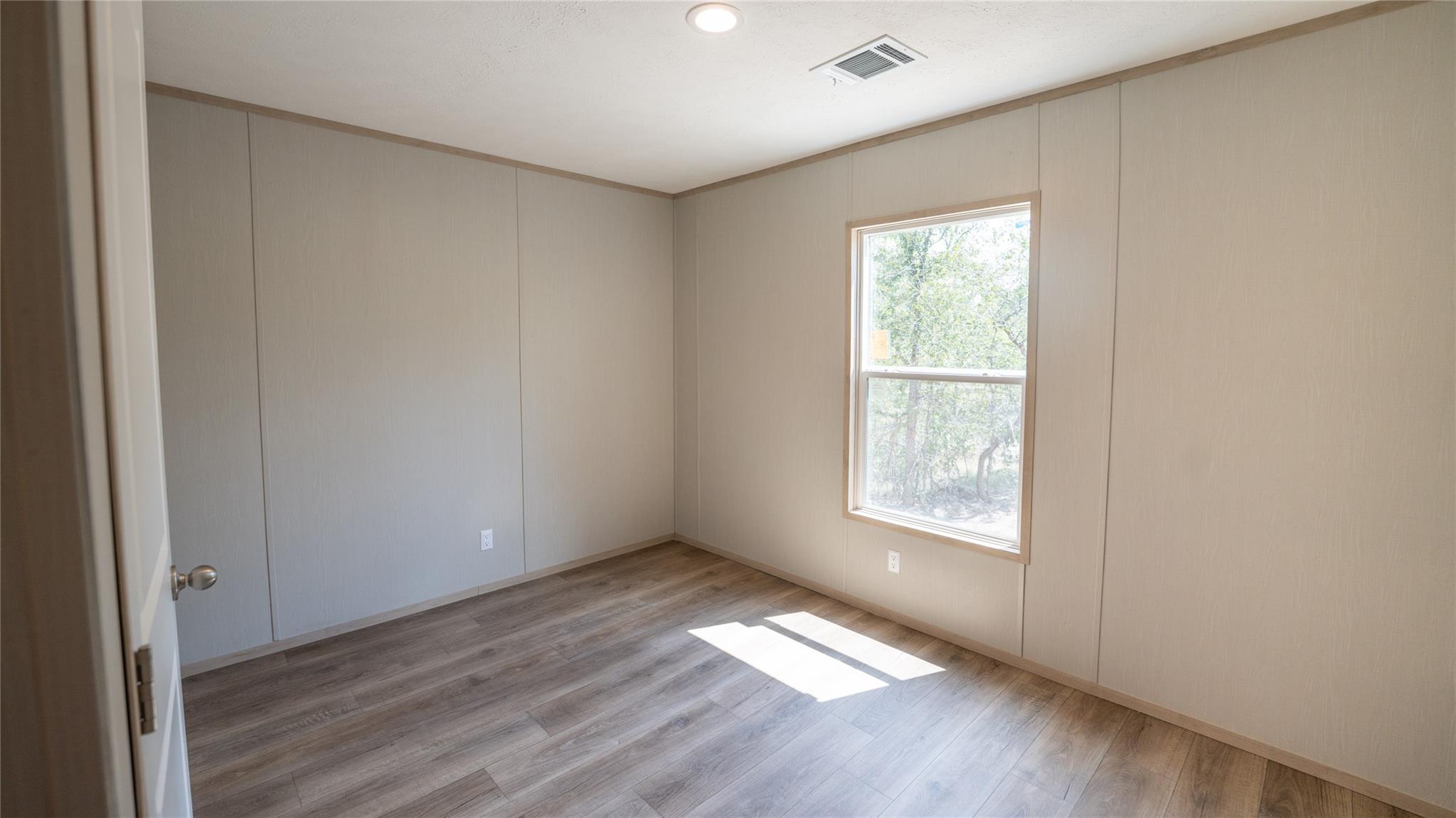 123 Baylen Clifton Ln, Lockhart, TX 78644