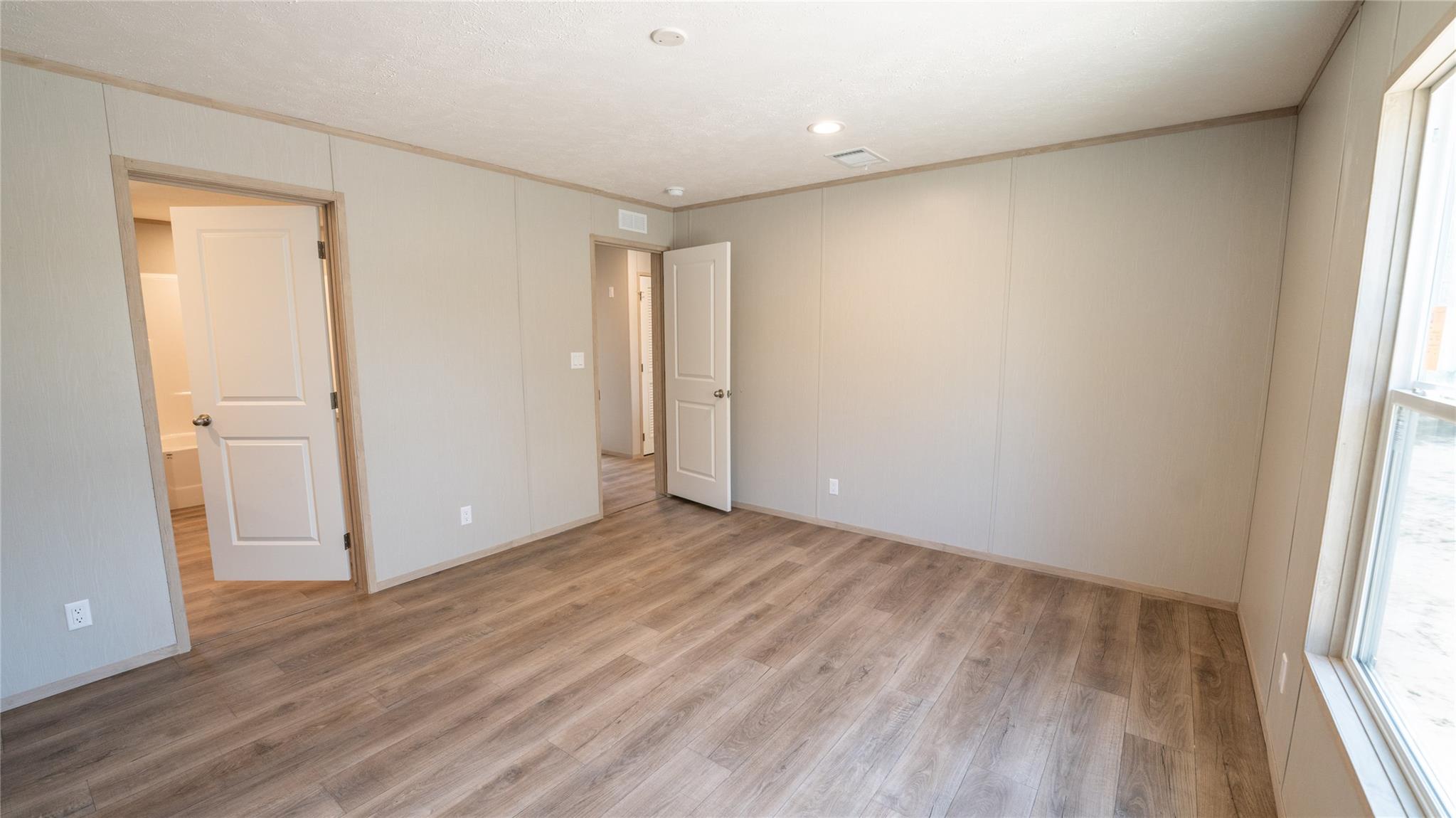 123 Baylen Clifton Ln, Lockhart, TX 78644