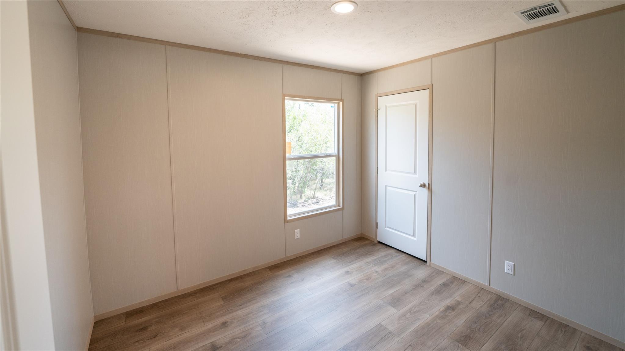 123 Baylen Clifton Ln, Lockhart, TX 78644