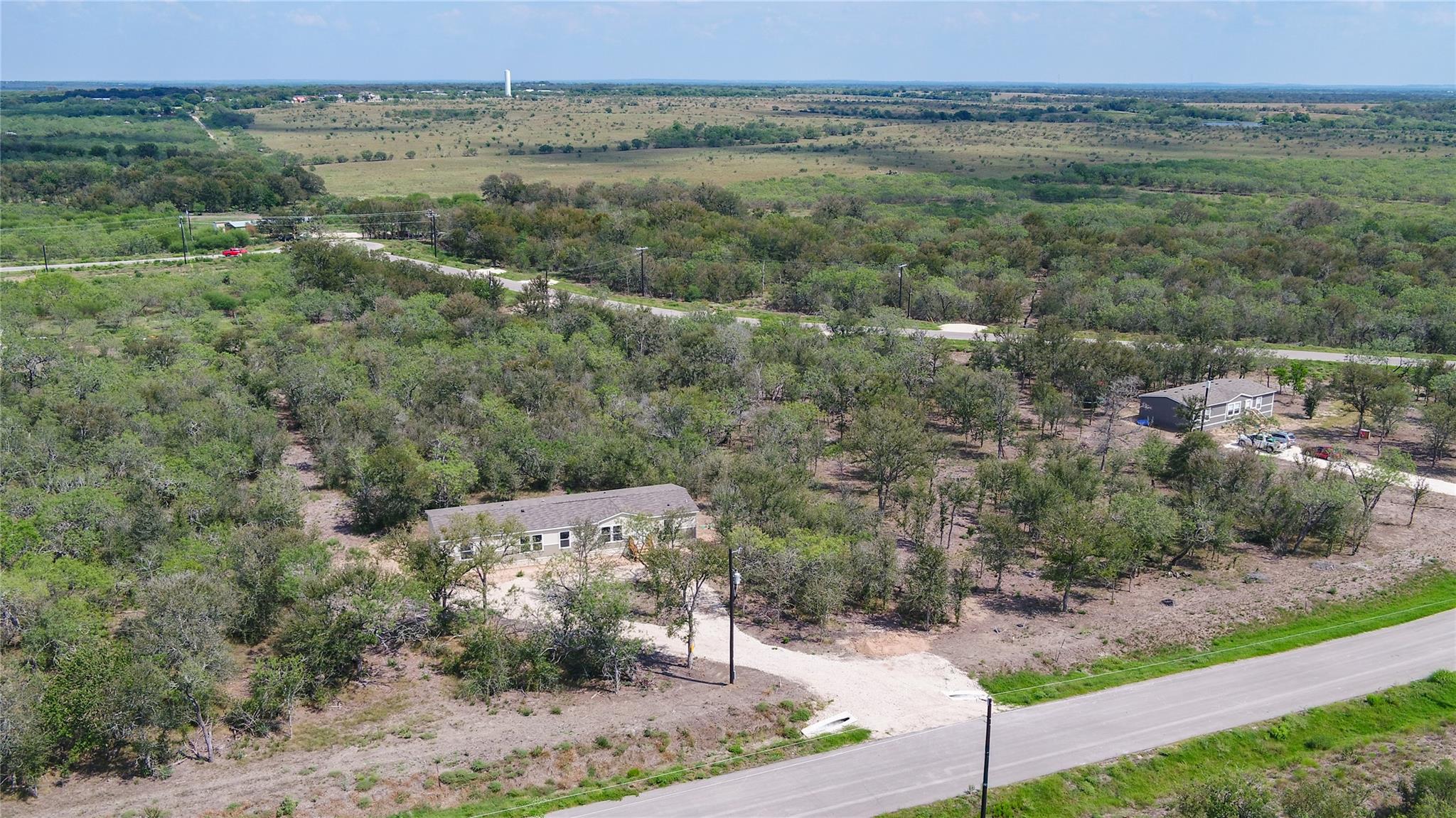 123 Baylen Clifton Ln, Lockhart, TX 78644