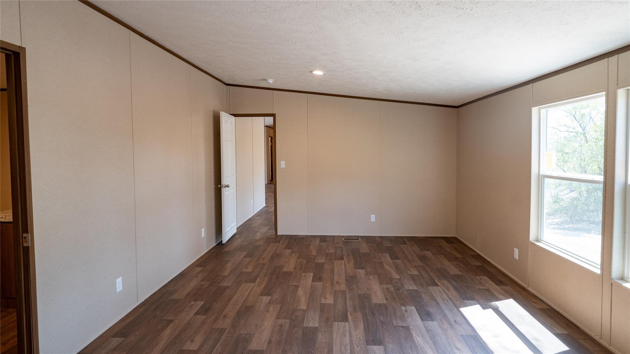 160 Brinley Mae Way, Lockhart, TX 78644