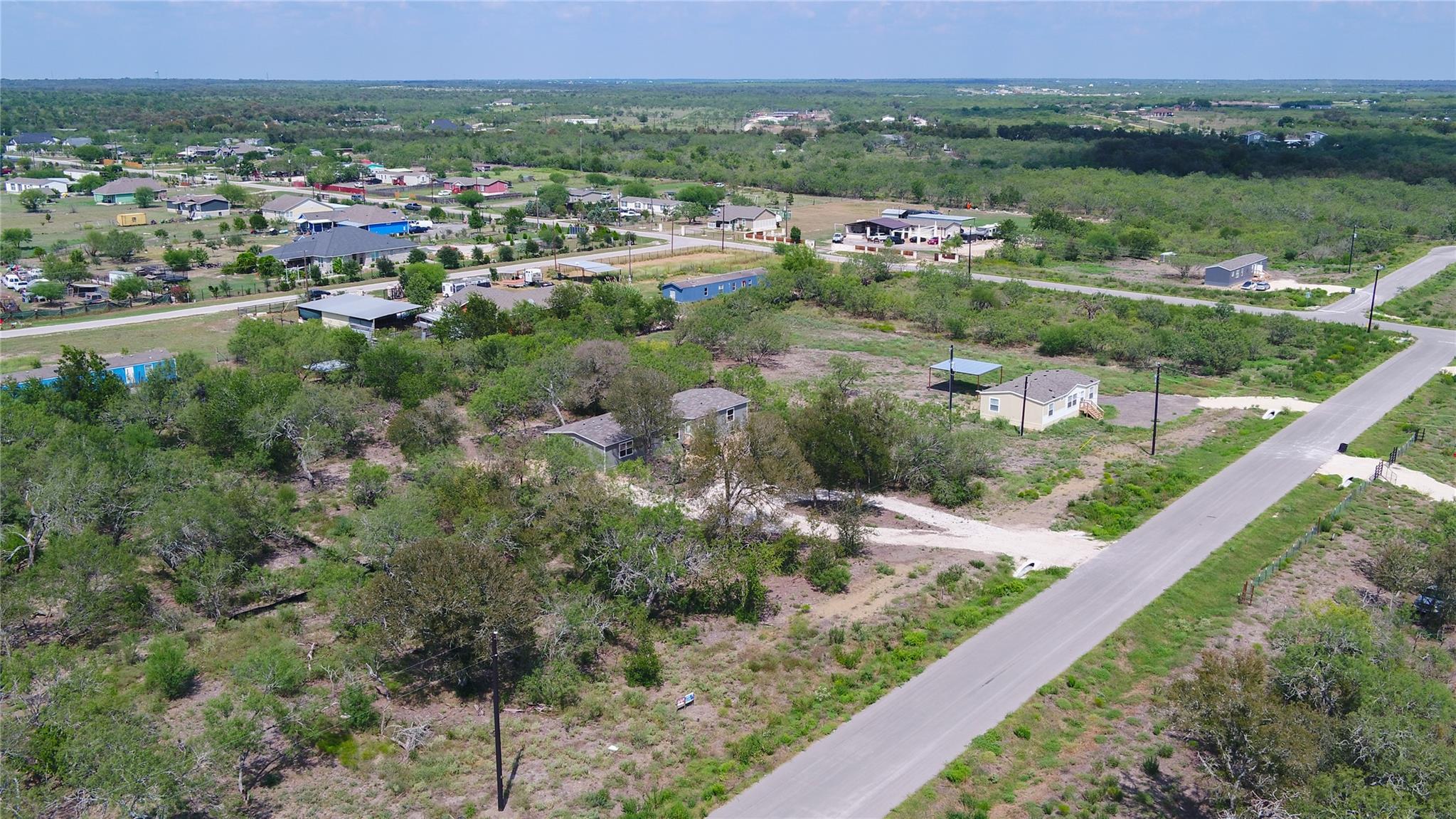 160 Brinley Mae Way, Lockhart, TX 78644