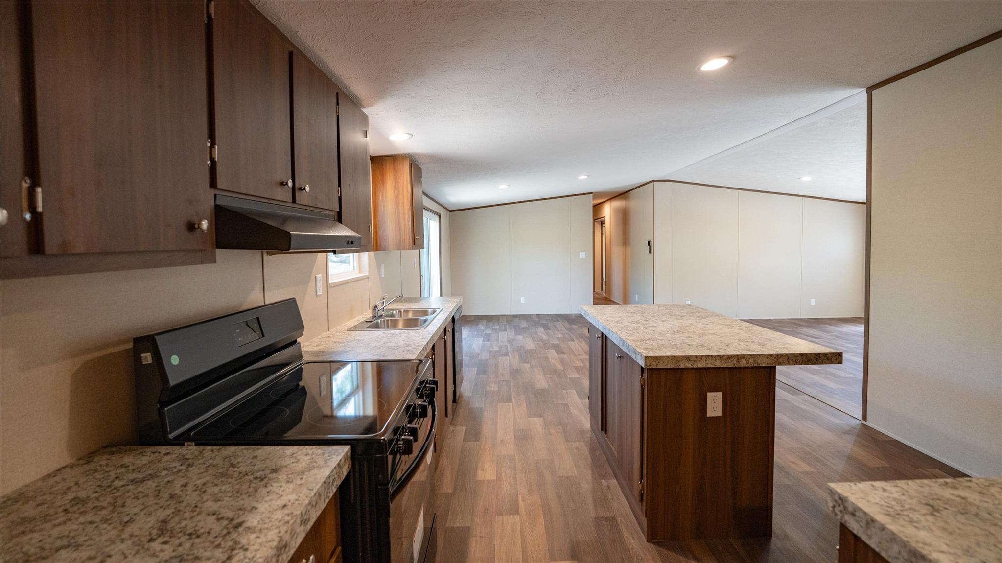 160 Brinley Mae Way, Lockhart, TX 78644