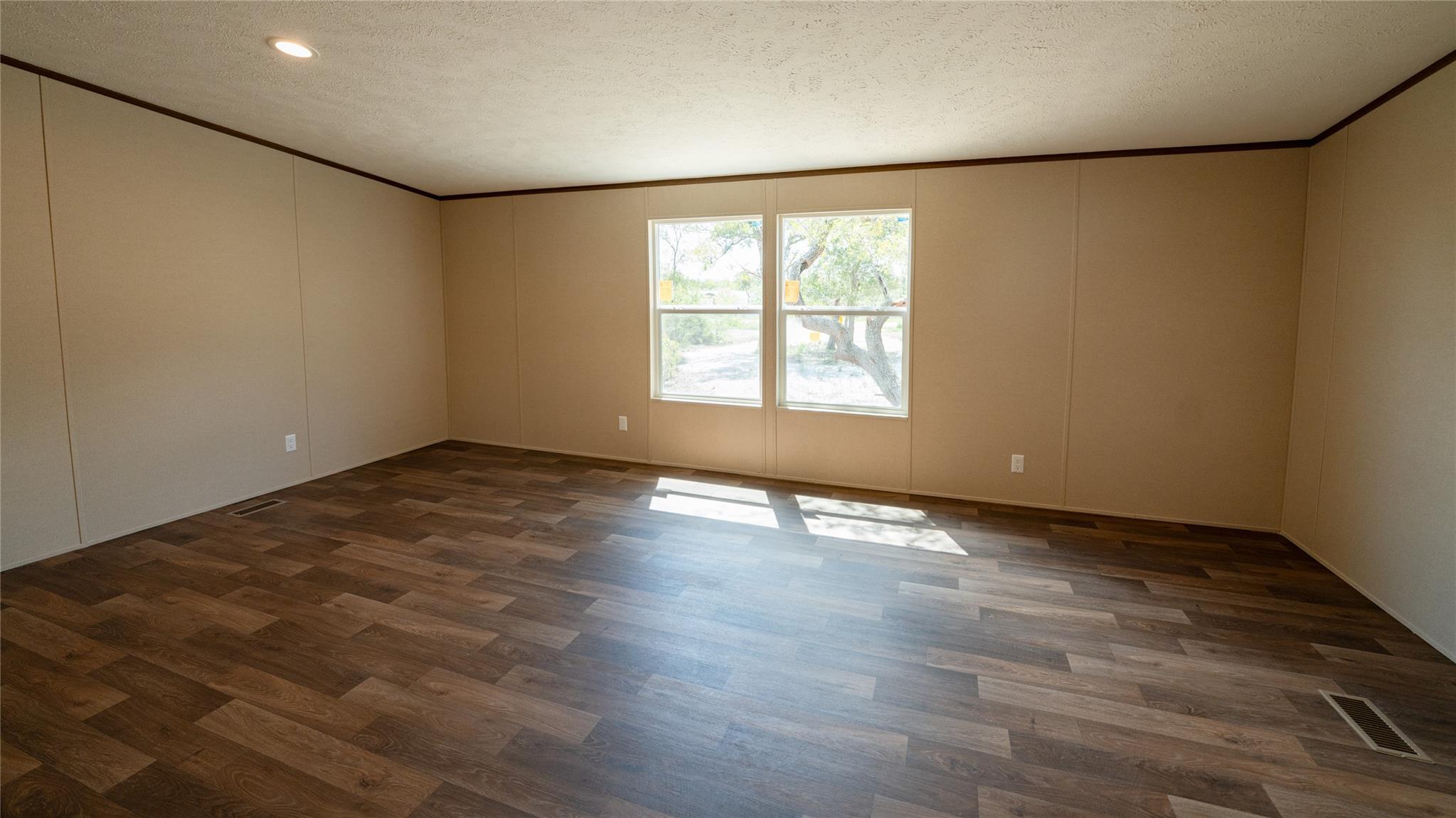 160 Brinley Mae Way, Lockhart, TX 78644