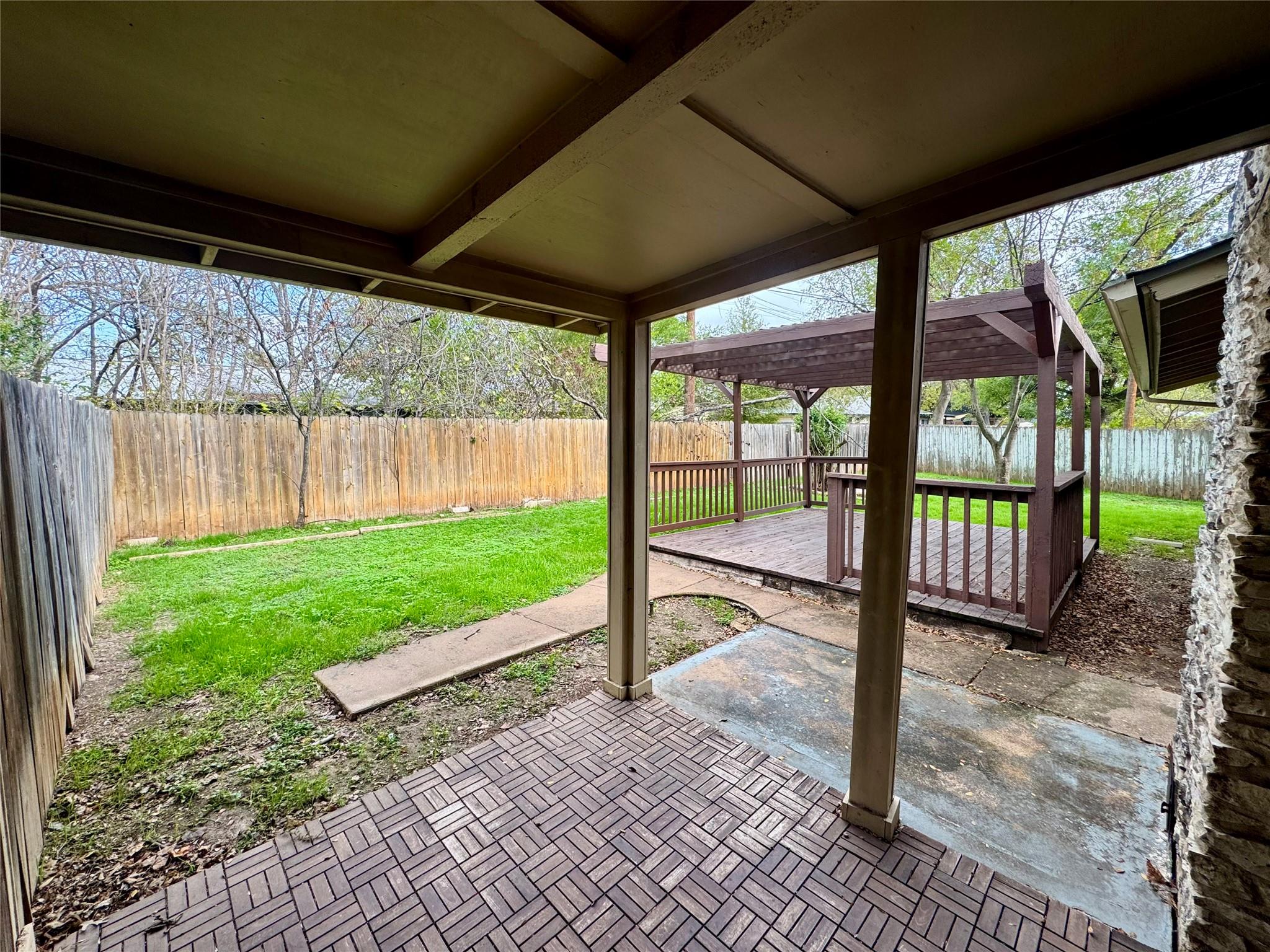 2102 Pompton Dr # AA, Austin, TX 78757