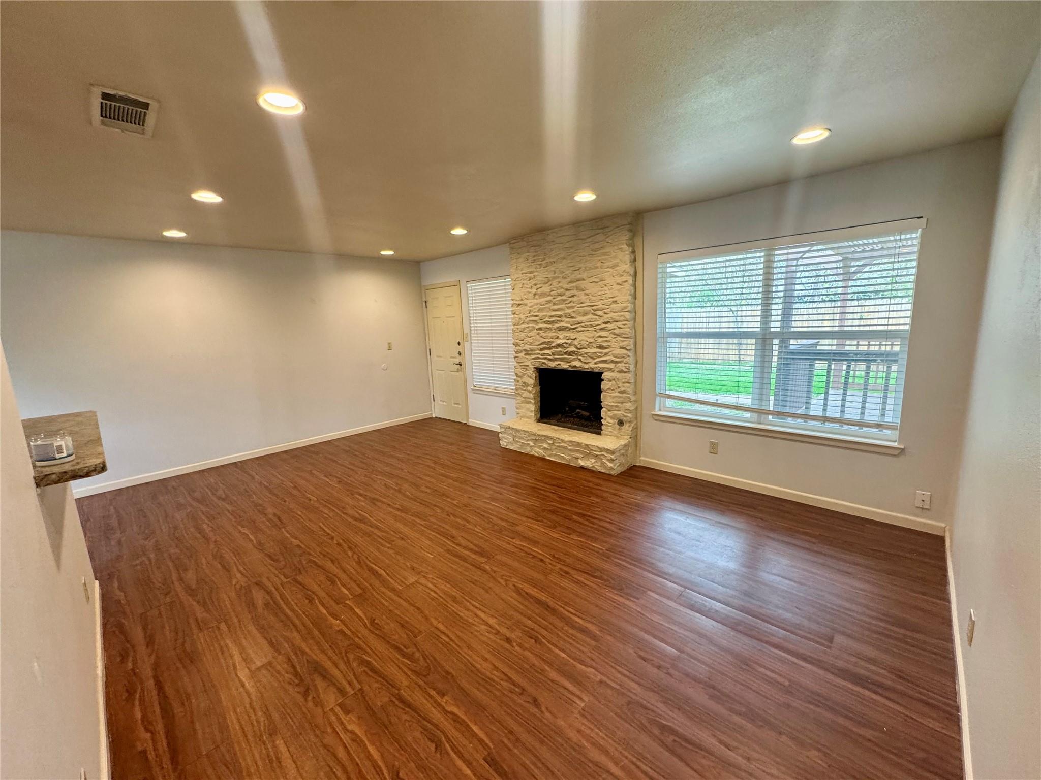 2102 Pompton Dr # AA, Austin, TX 78757