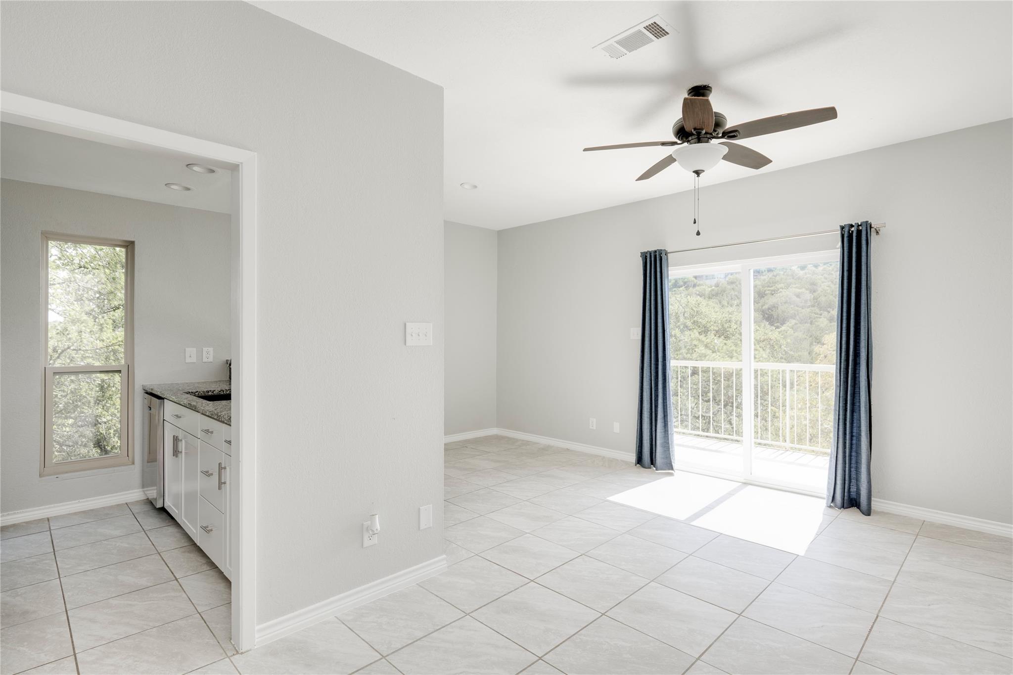 801 Grassy Knl # A, Horseshoe Bay, TX 78657