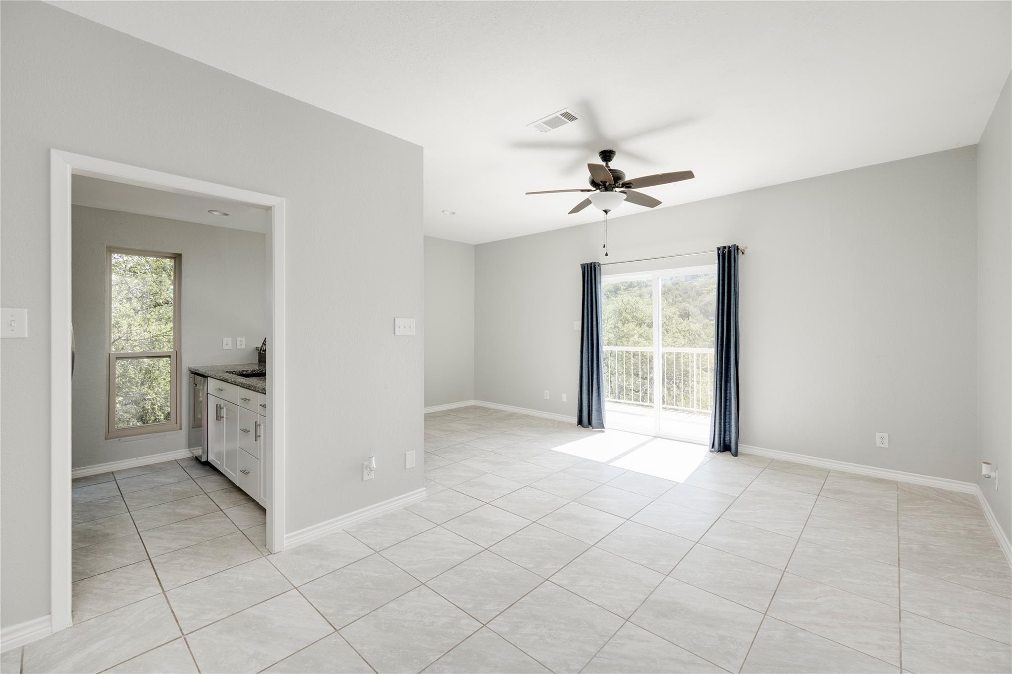 801 Grassy Knl # A, Horseshoe Bay, TX 78657