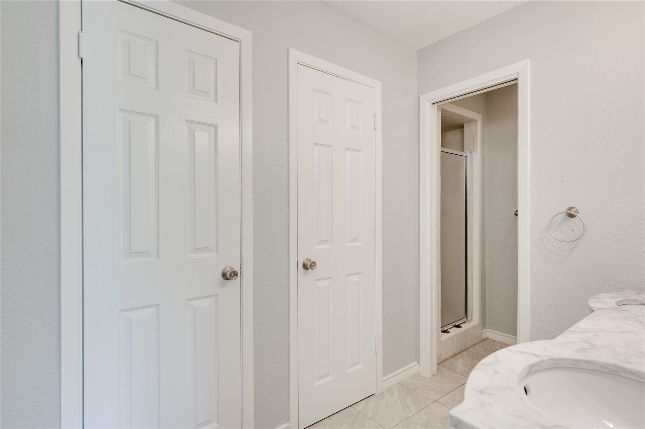 801 Grassy Knl # A, Horseshoe Bay, TX 78657