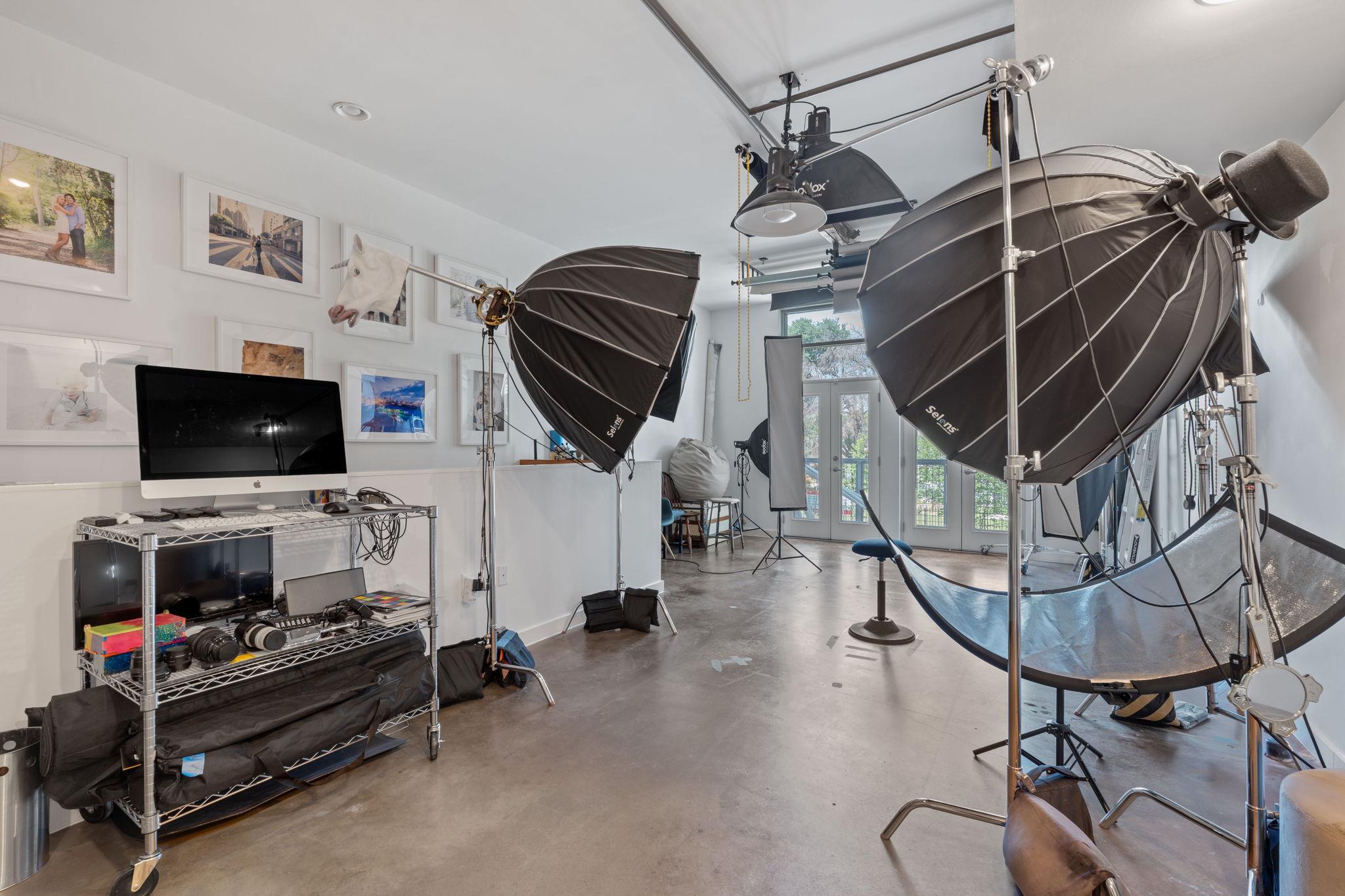 1601 E Cesar Chavez St # 104, Austin, TX 78702