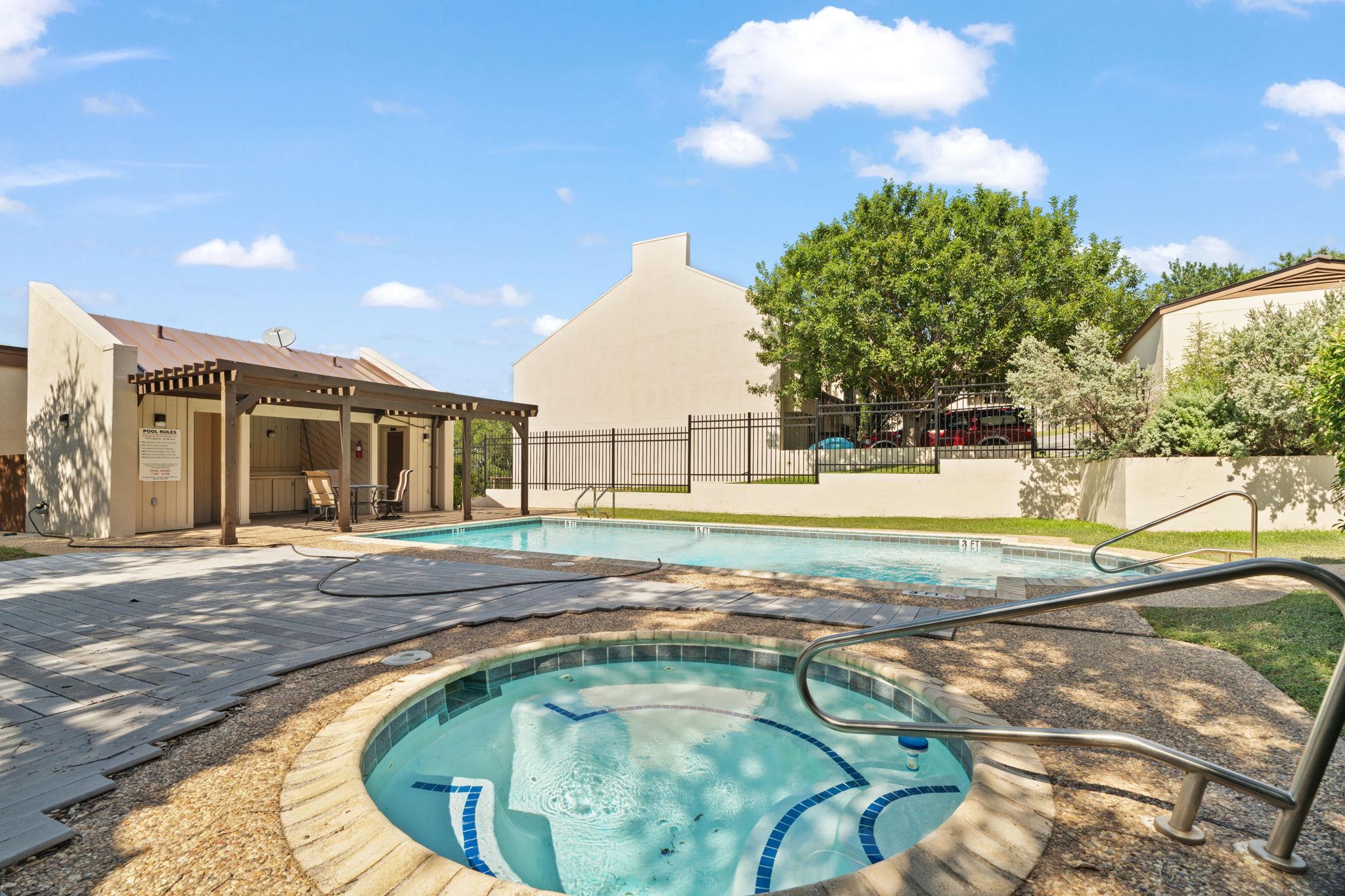 401 Hi There # D, Horseshoe Bay, TX 78657