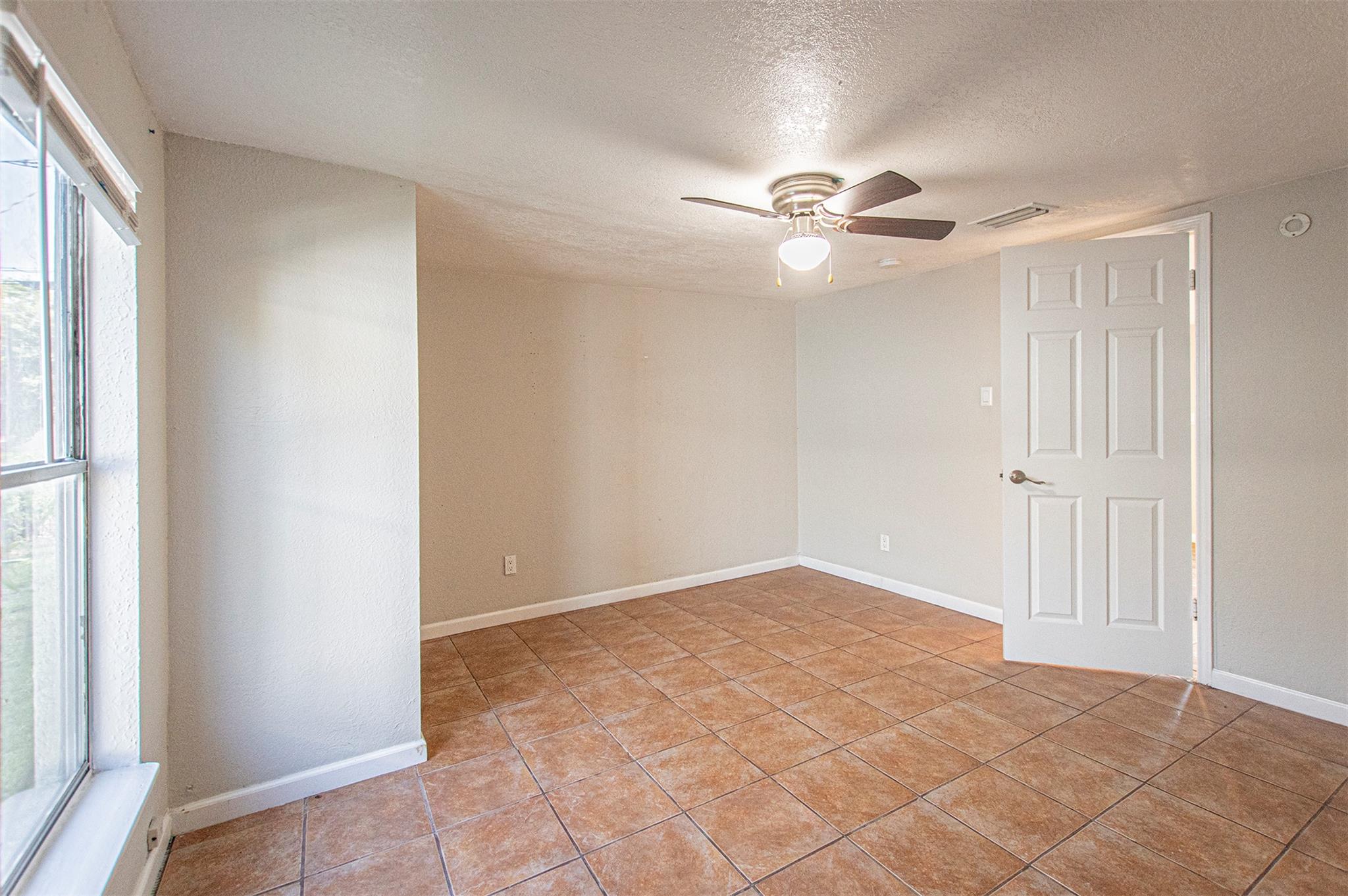 6405 Torres St, Austin, TX 78741