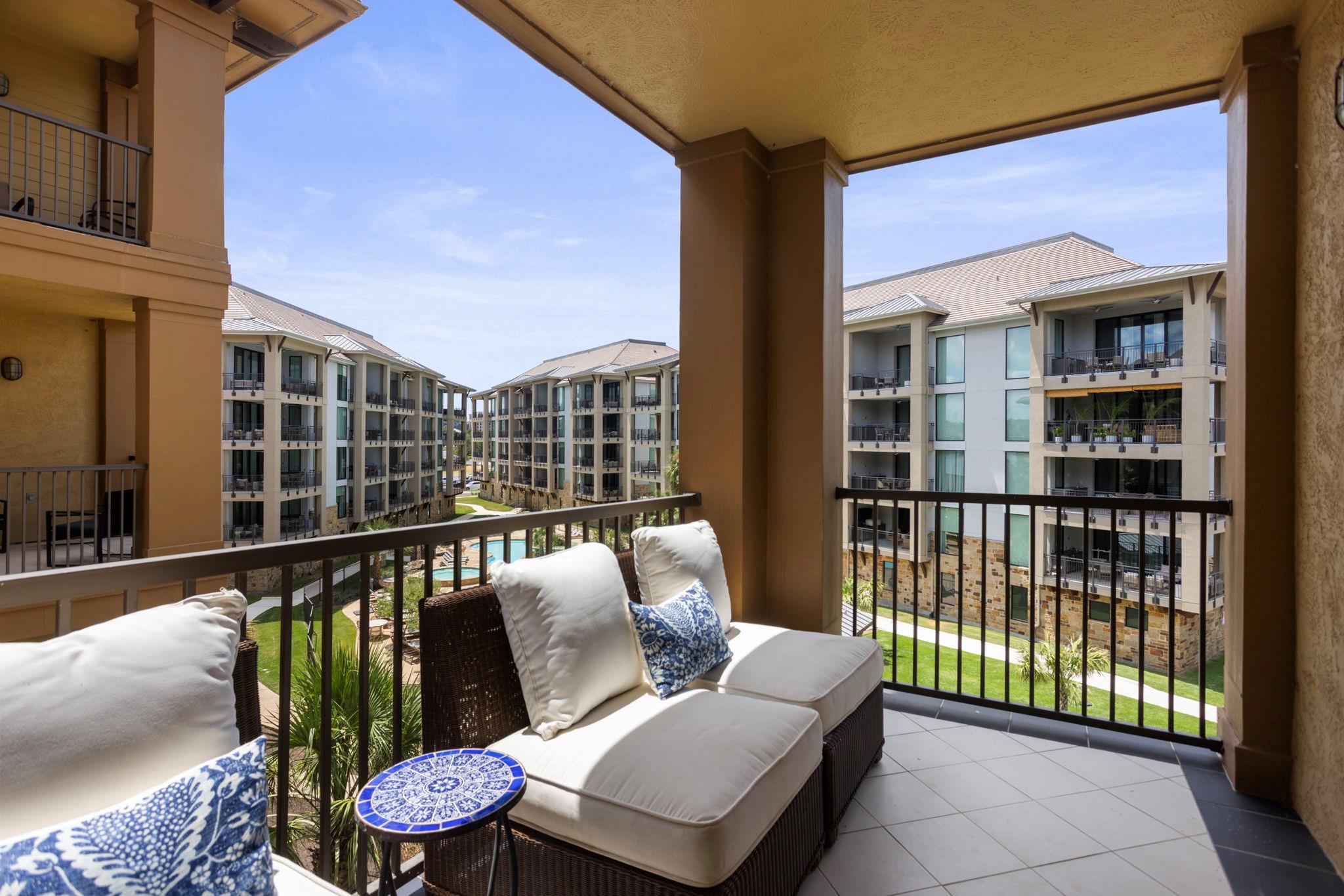 98 Island Dr # 31, Horseshoe Bay, TX 78657