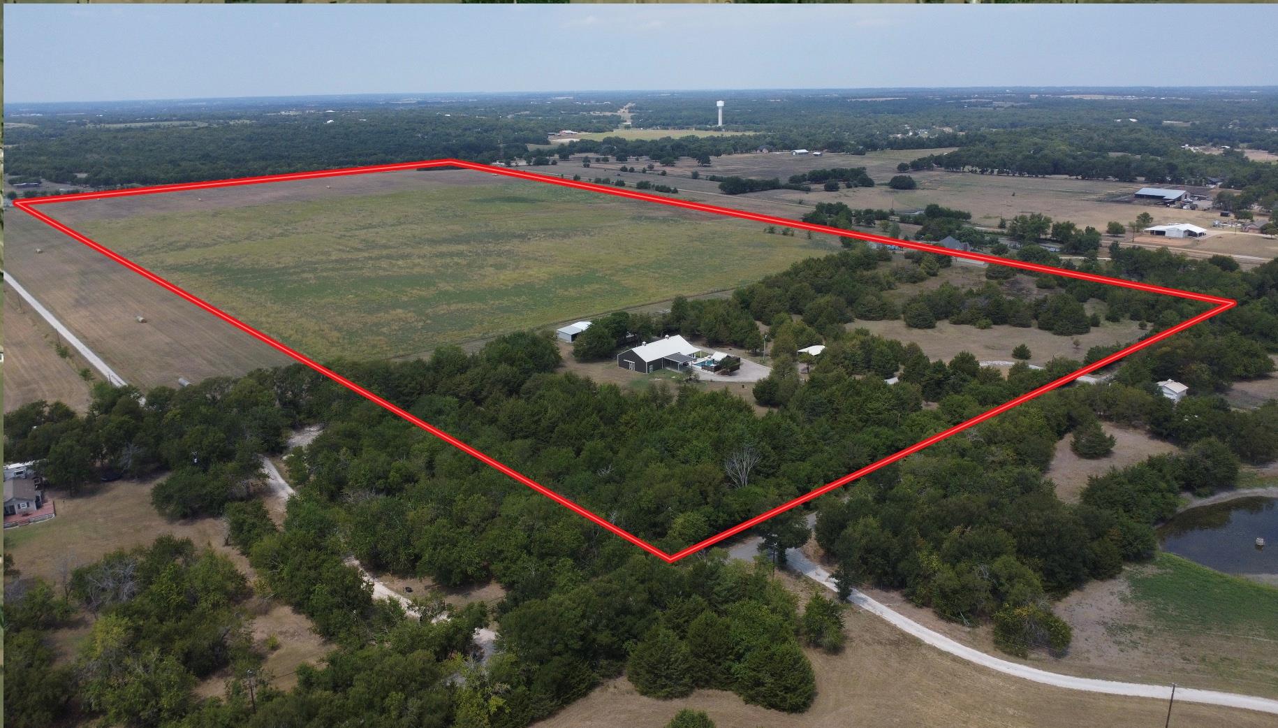 383 Bucksnort Rd, Van Alstyne, TX 75495