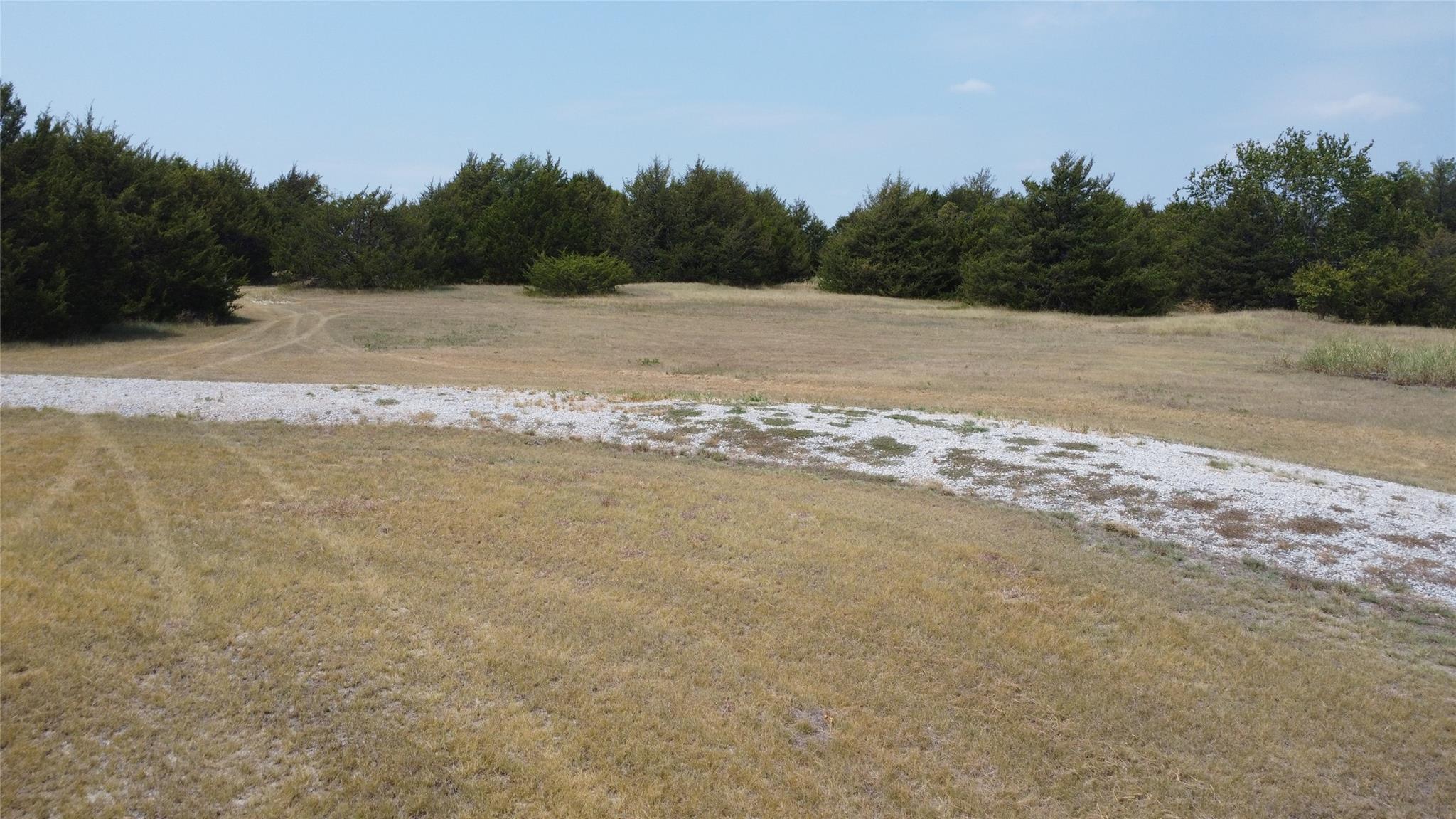 383 Bucksnort Rd, Van Alstyne, TX 75495