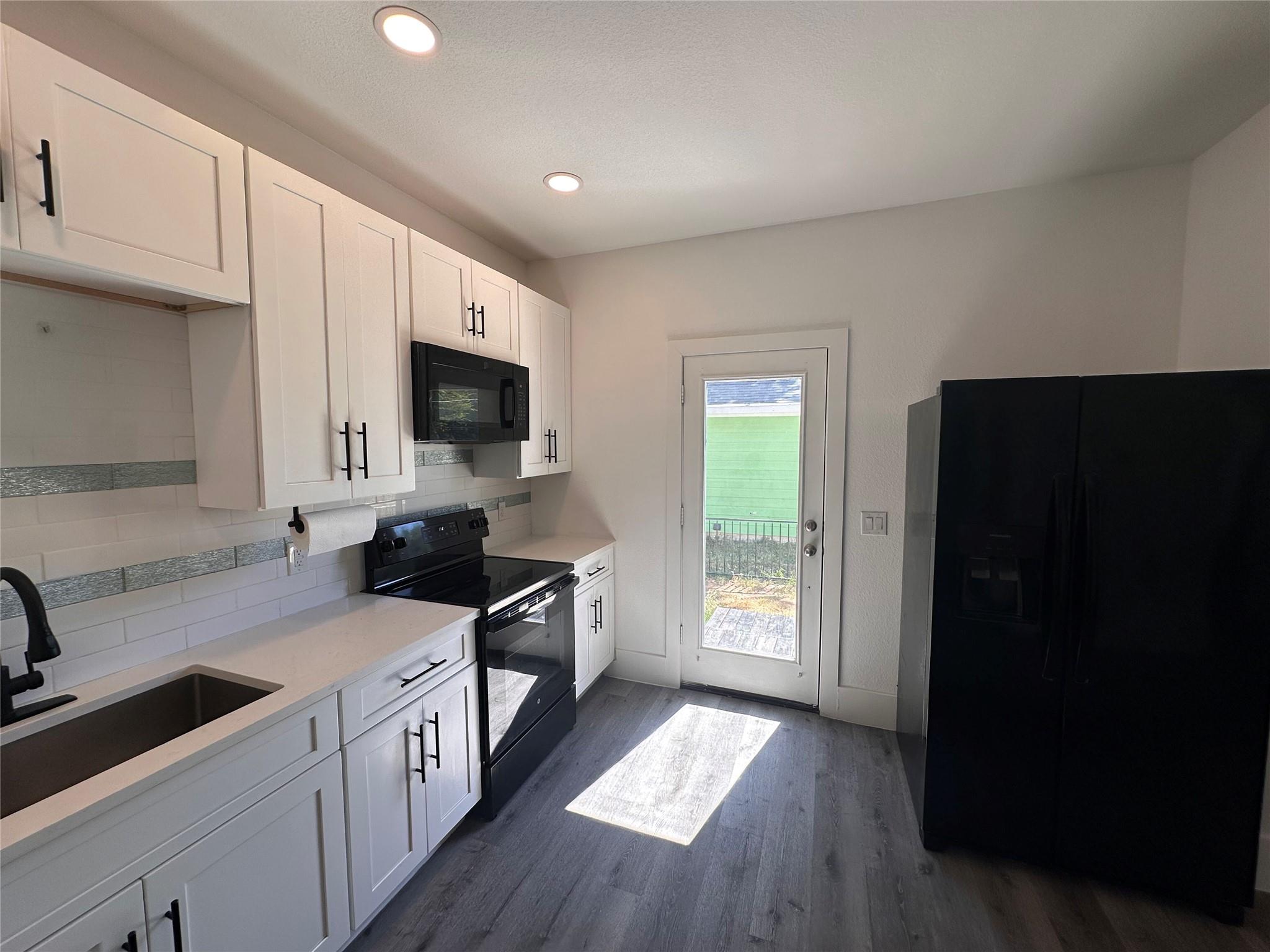 720 Neches St, Lockhart, TX 78644