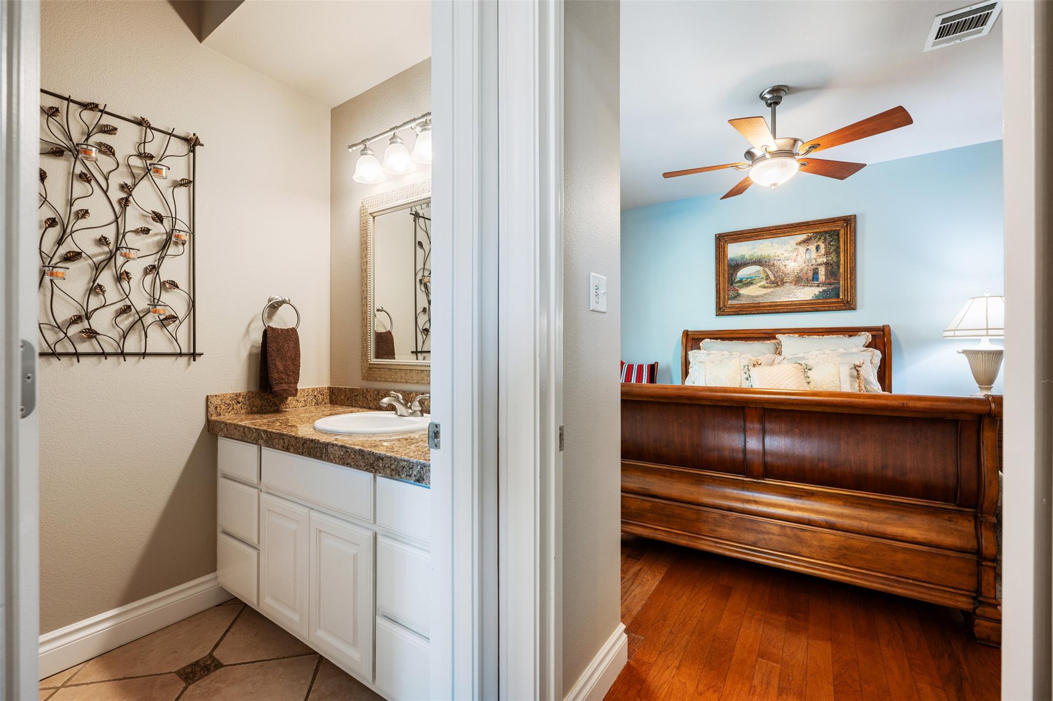 6425 Yaupon Dr, Austin, TX 78759